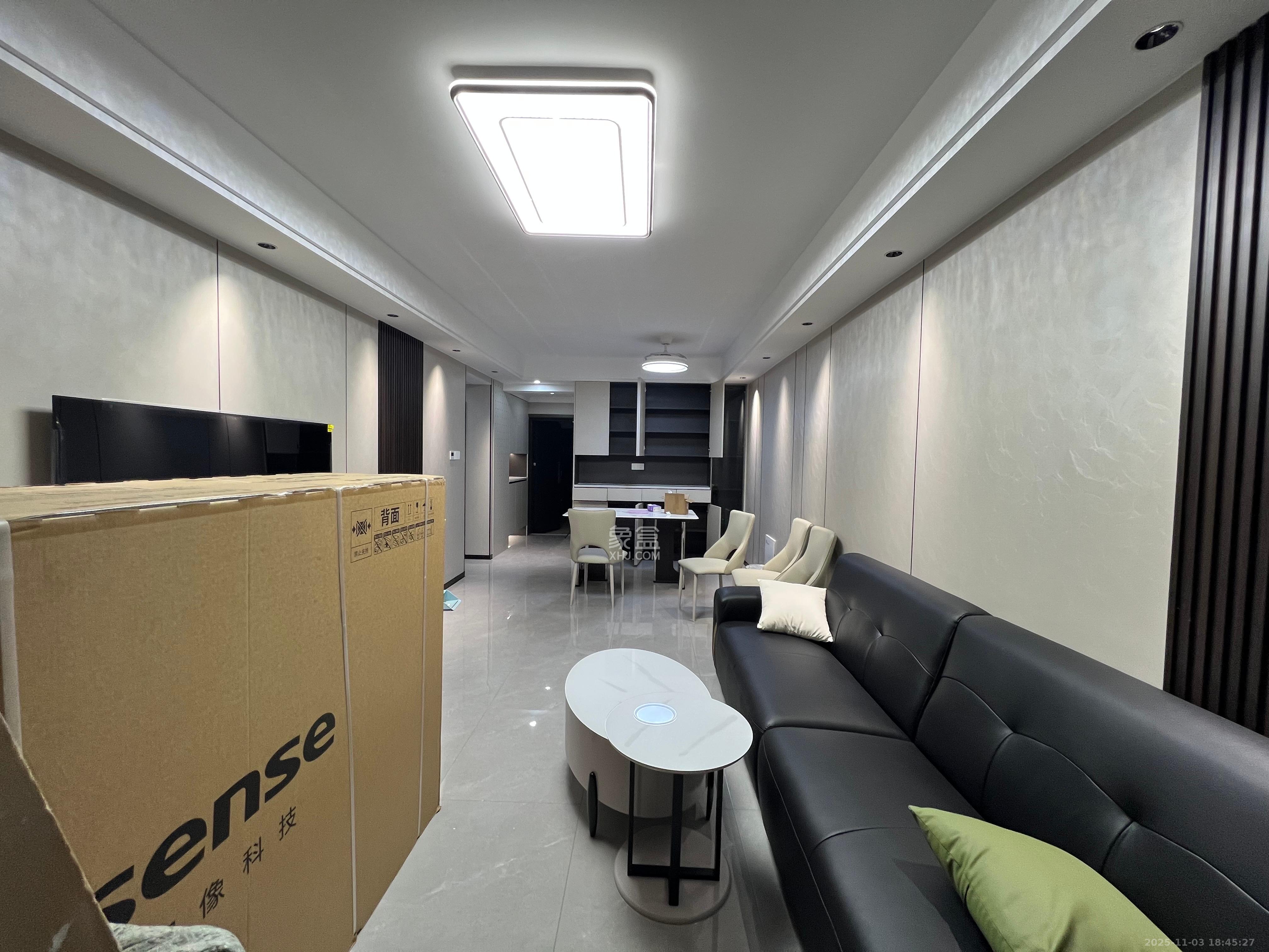 嘉雨东苑  2室1厅1卫    4200.0元/月室内图