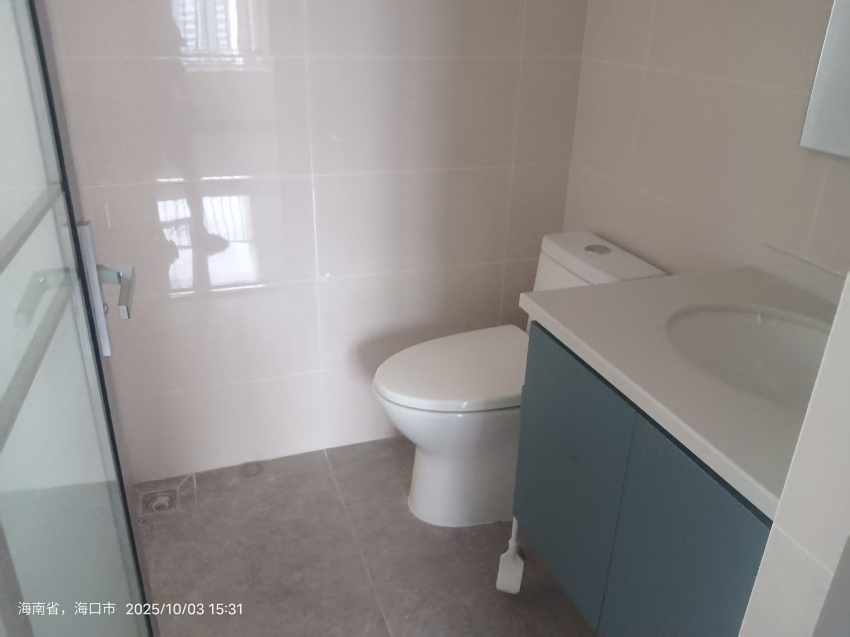 五源河公寓F区  3室2厅2卫    2600.0元/月室内图