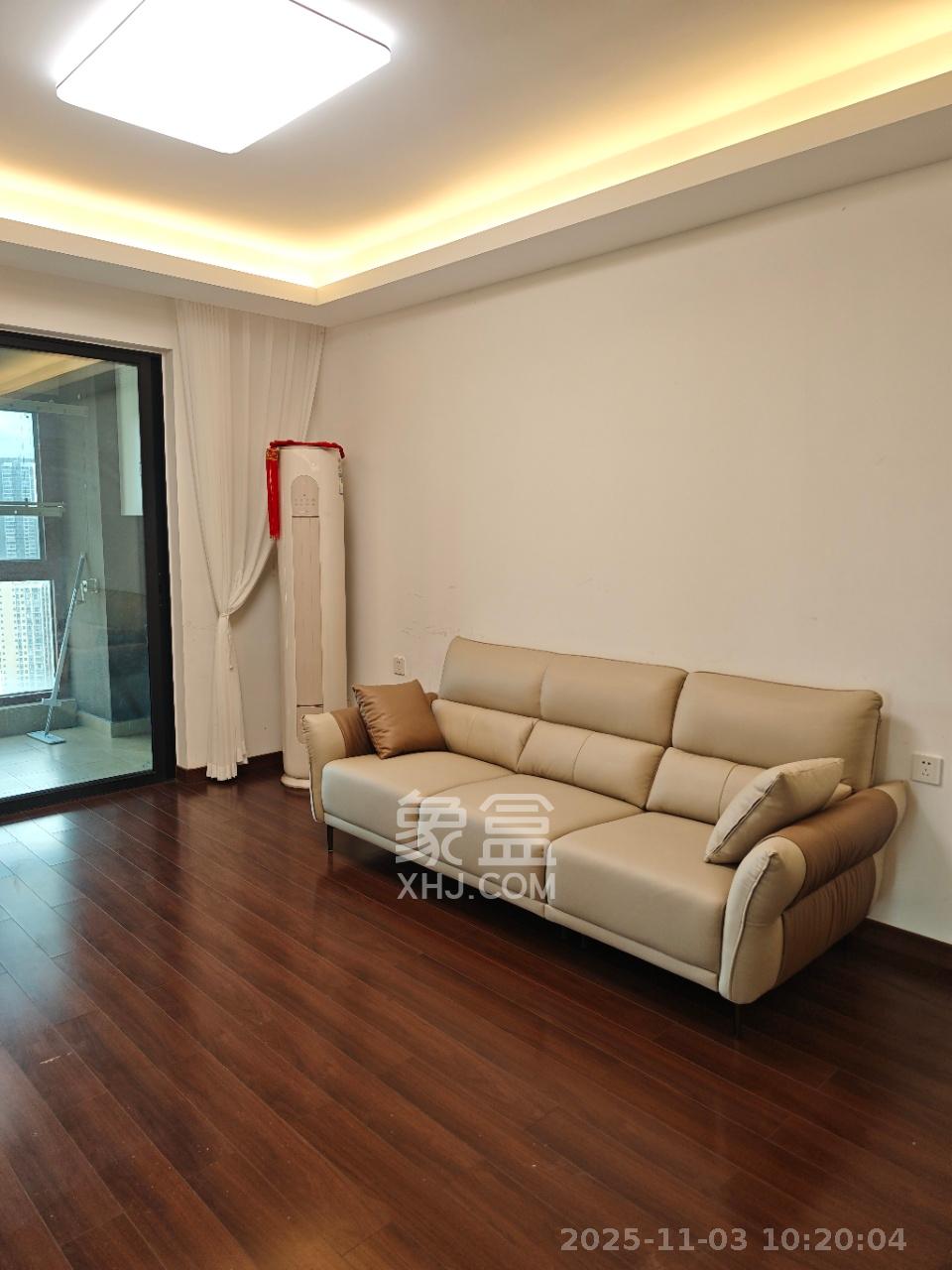 万科里金域国际  3室2厅2卫    3400.0元/月室内图1