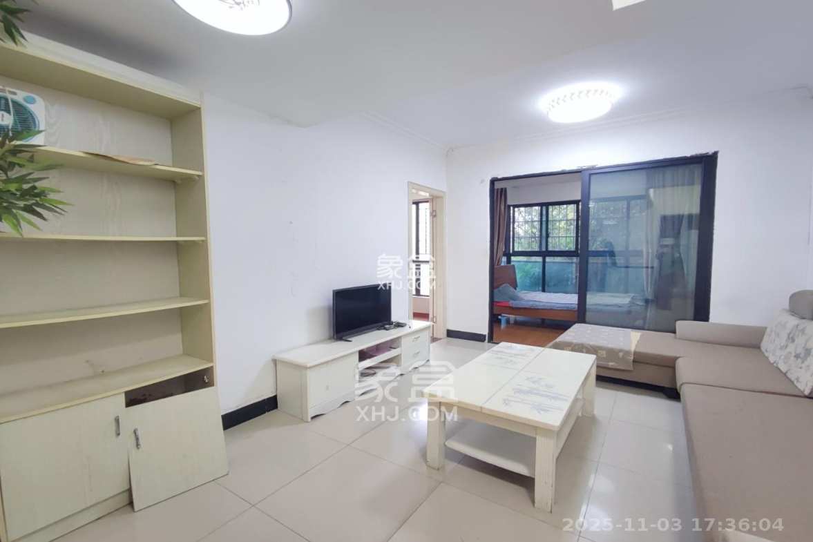 阿普阿布 2室1厅1卫 1700.0元/月 阿普阿布 2室1厅1卫 1700.0元/月室内图