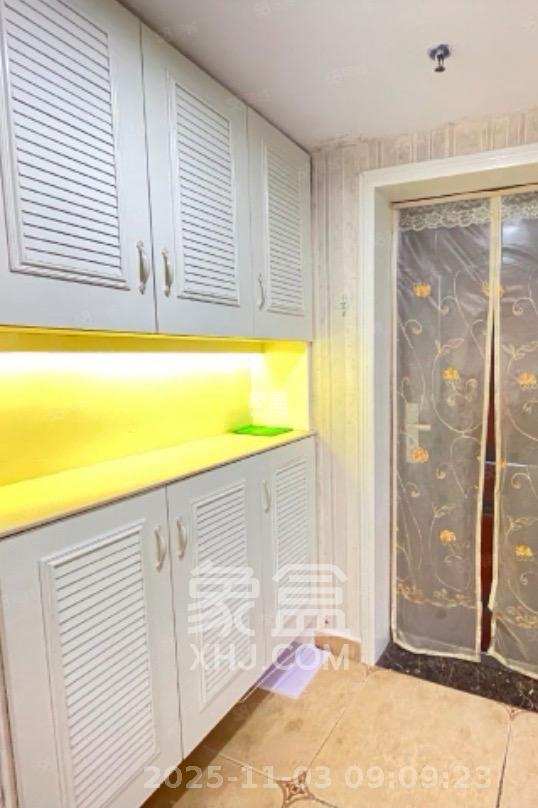 三重星都心 1室1厅1卫 1600.0元/月 三重星都心 1室1厅1卫 1600.0元/月室内图