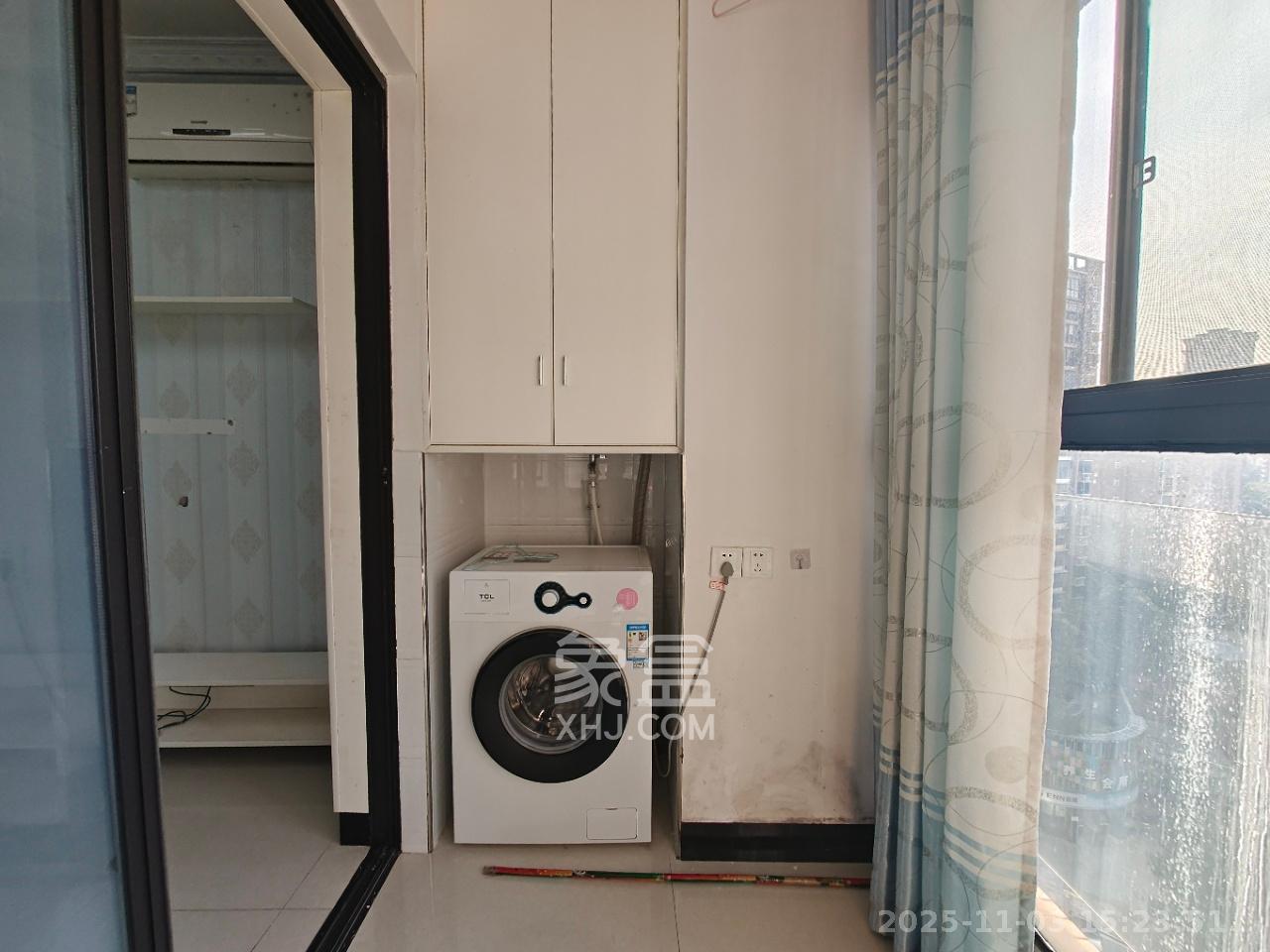 达美D6区 1室1厅2卫 1400.0元/月 达美D6区 1室1厅2卫 1400.0元/月室内图