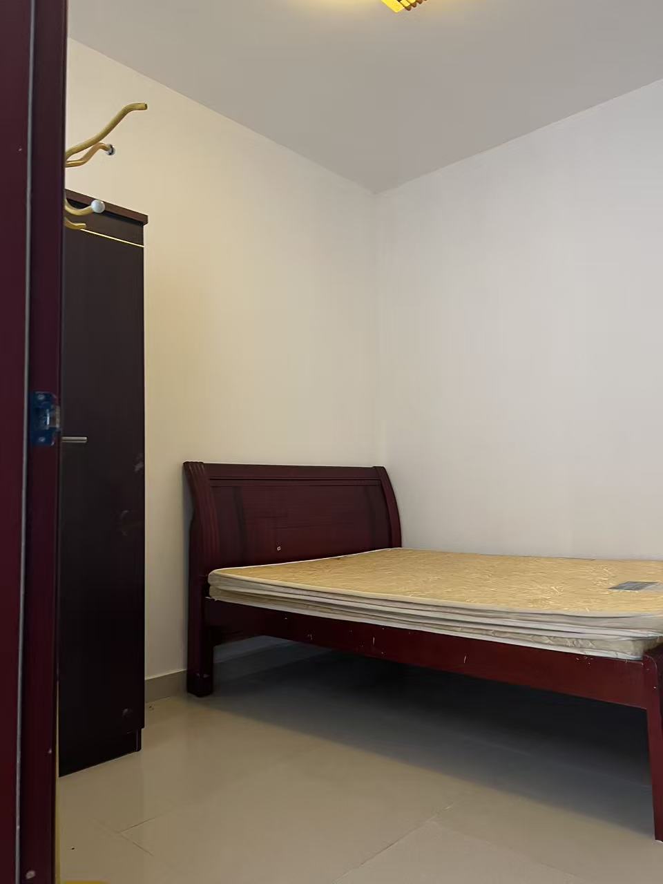 金港大厦  2室1厅1卫    1500.0元/月室内图