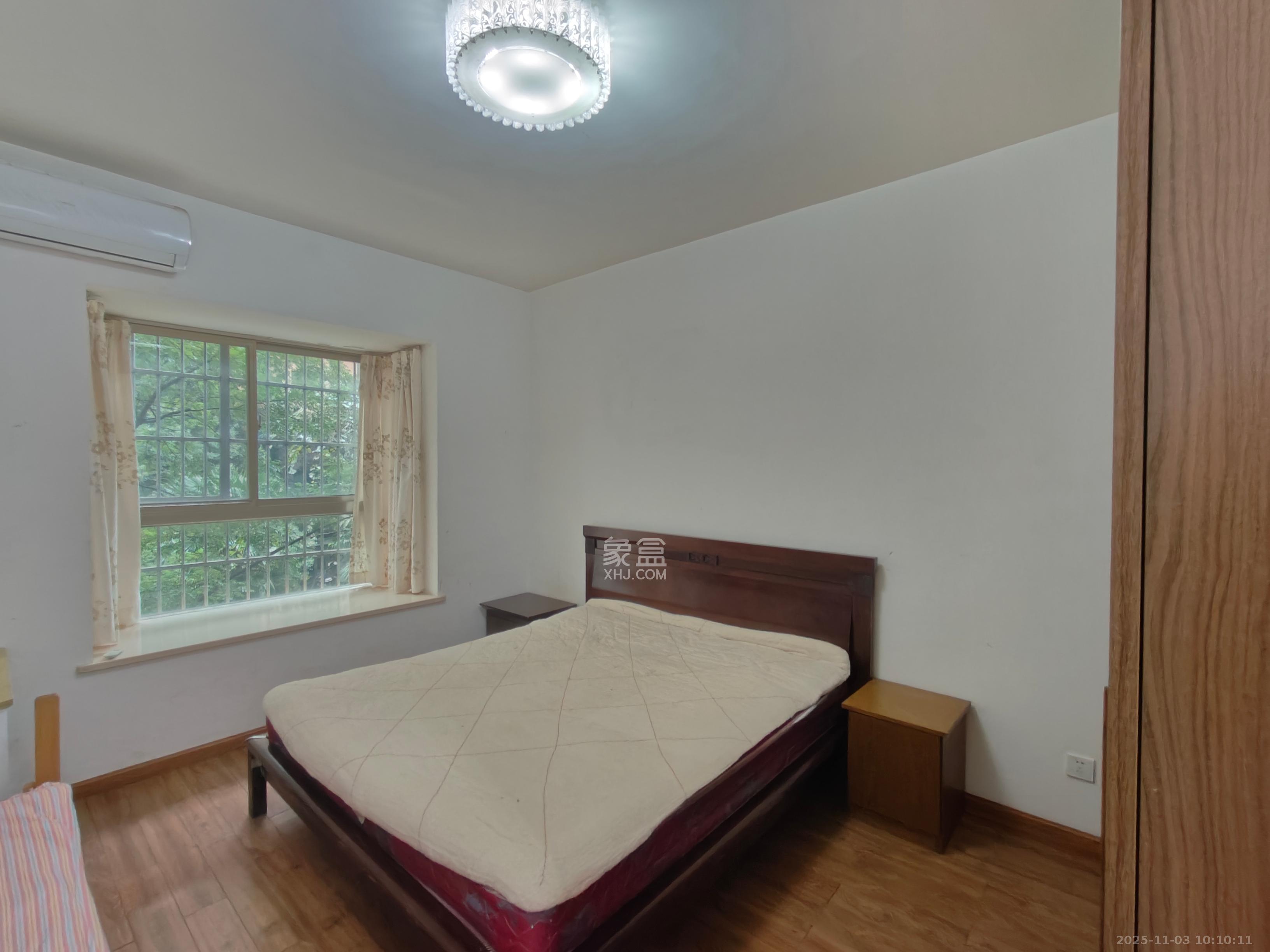 西岸润泽府 3室2厅2卫 2900.0元/月 西岸润泽府 3室2厅2卫 2900.0元/月室内图