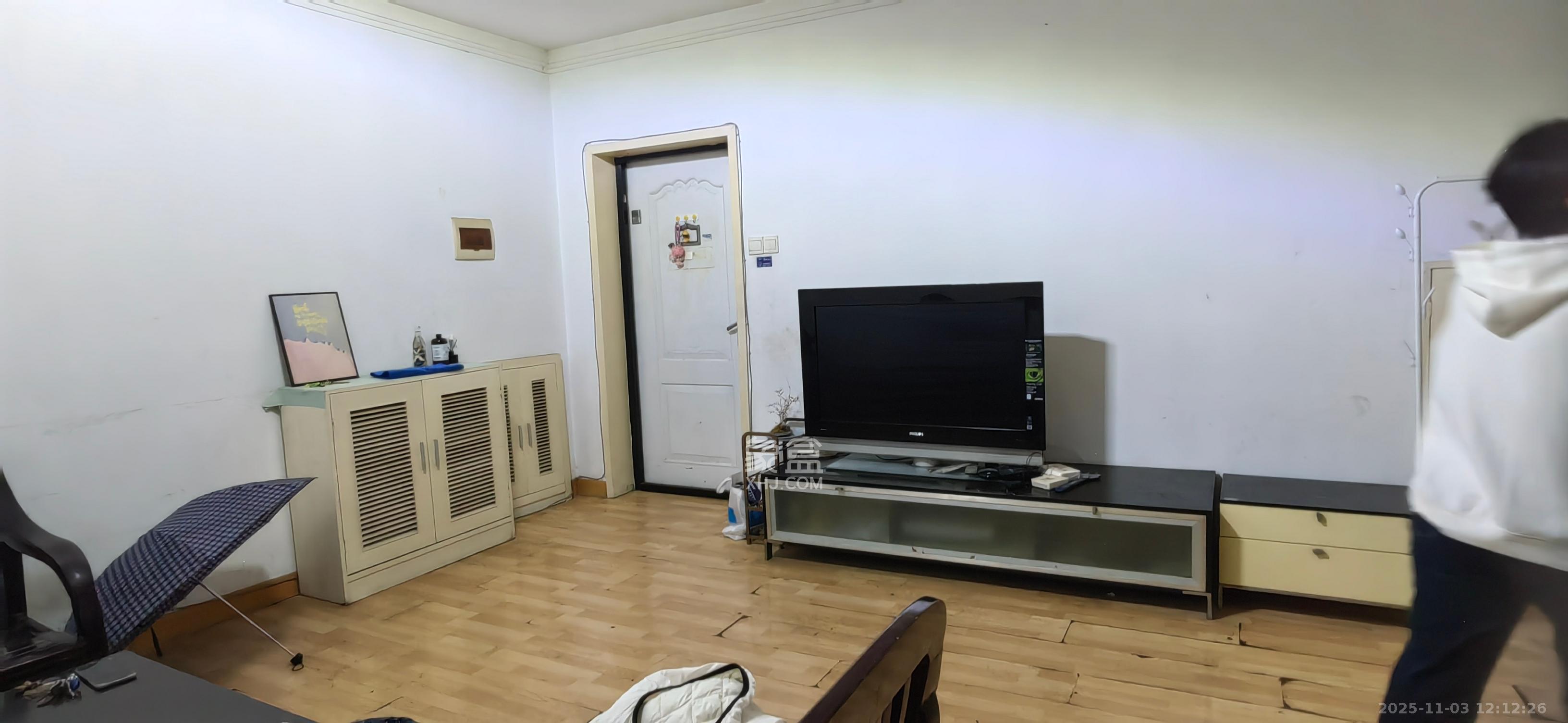 湘运新村 2室2厅1卫 1600.0元/月 湘运新村 2室2厅1卫 1600.0元/月室内图