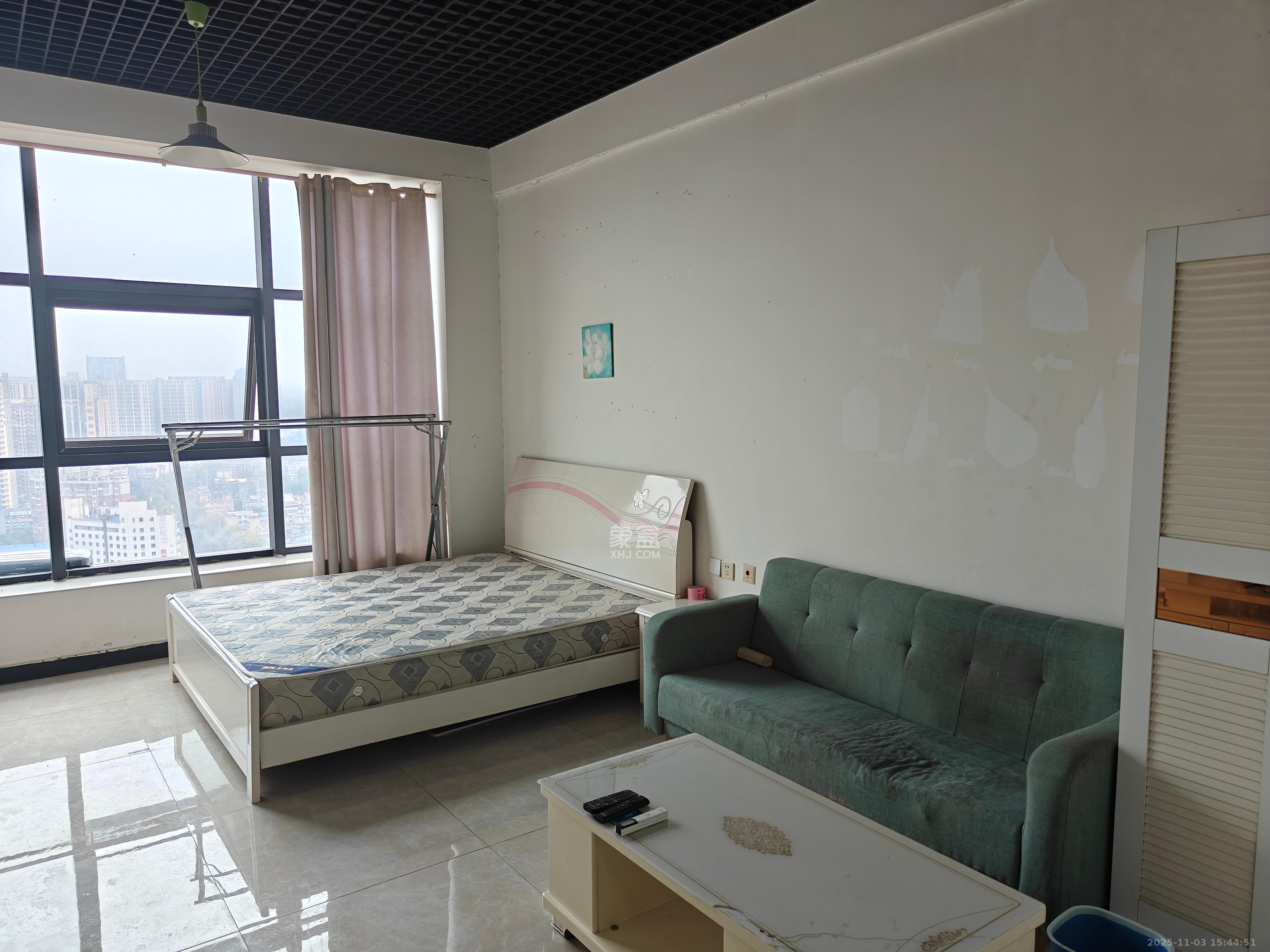 新世界广场 1室1厅1卫 1400.0元/月 新世界广场 1室1厅1卫 1400.0元/月室内图