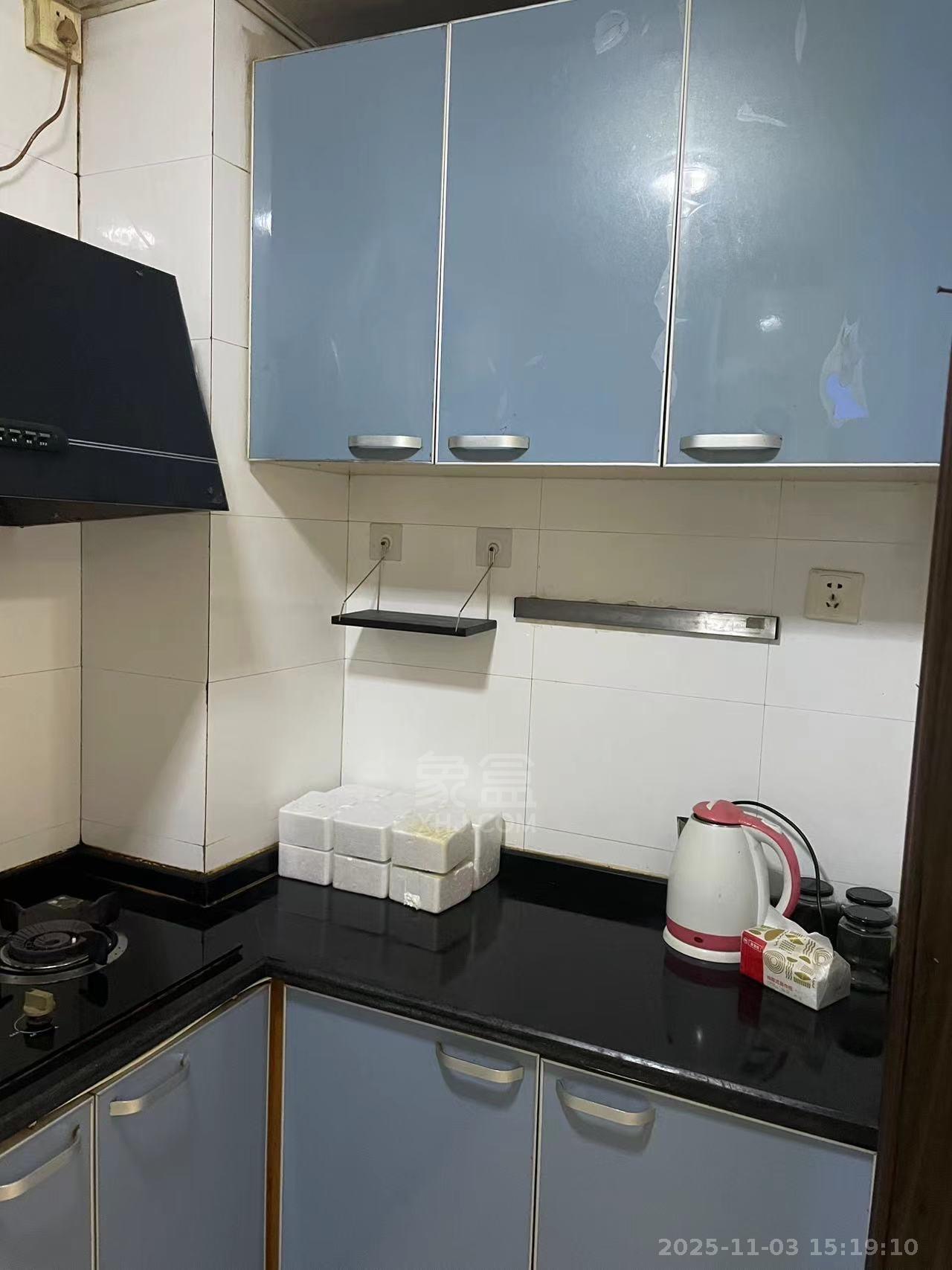 中旺锦安城  1室1厅1卫    1600.0元/月室内图