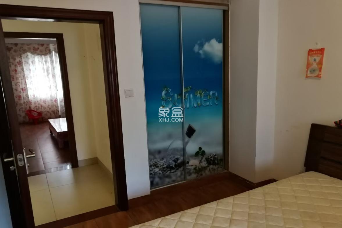 国贸大院 3室2厅2卫 2500.0元/月 国贸大院 3室2厅2卫 2500.0元/月室内图