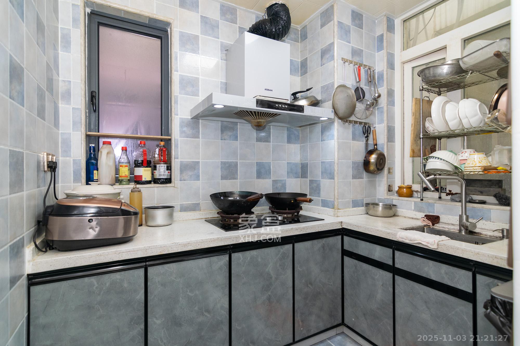 澳海澜庭  2室2厅1卫    46.9万厨房