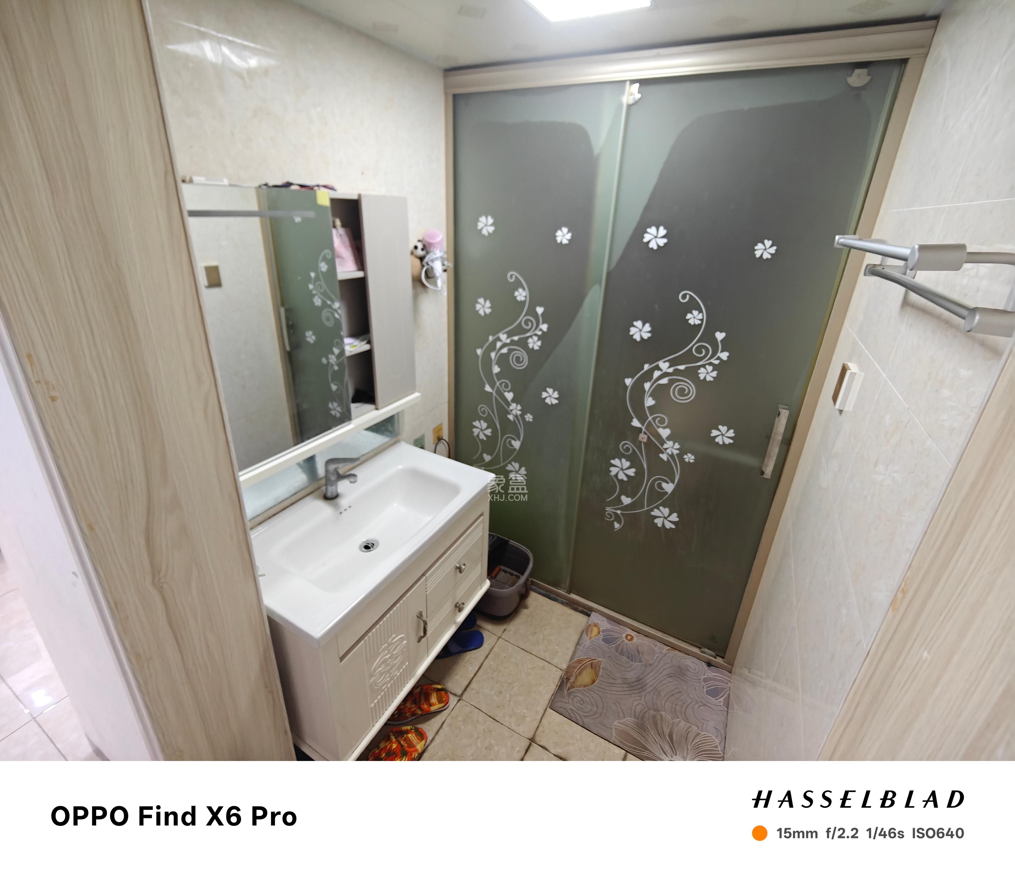 华侨假日中心(晟华苑) 4室2厅2卫 2800.0元/月 华侨假日中心(晟华苑) 4室2厅2卫 2800.0元/月室内图