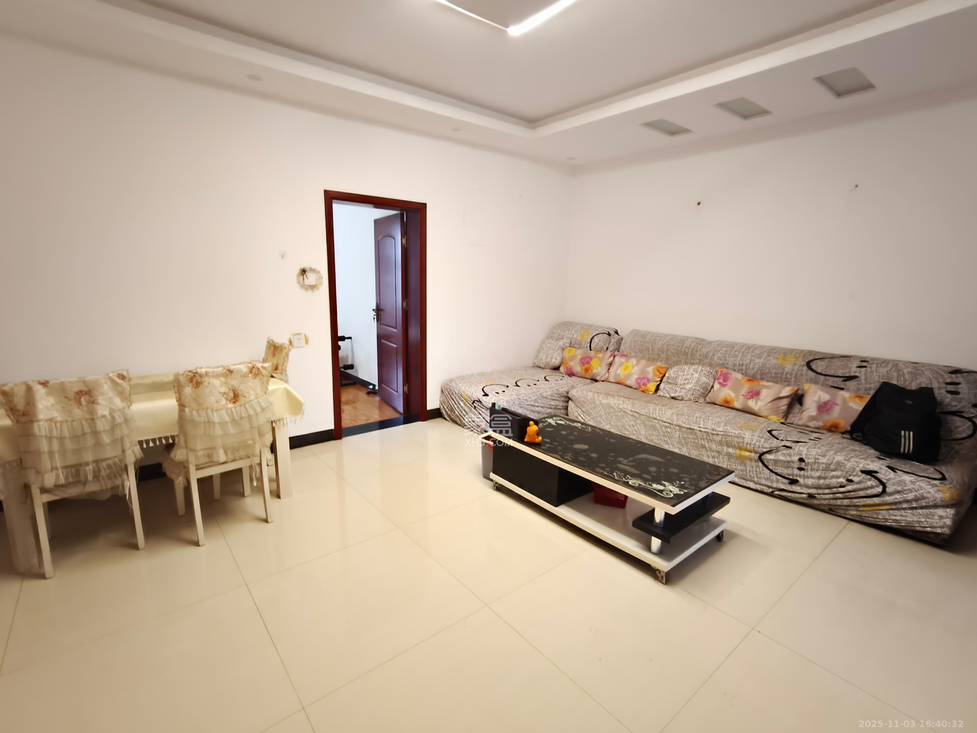 圆梦华庭  2室2厅1卫    880.0元/月室内图