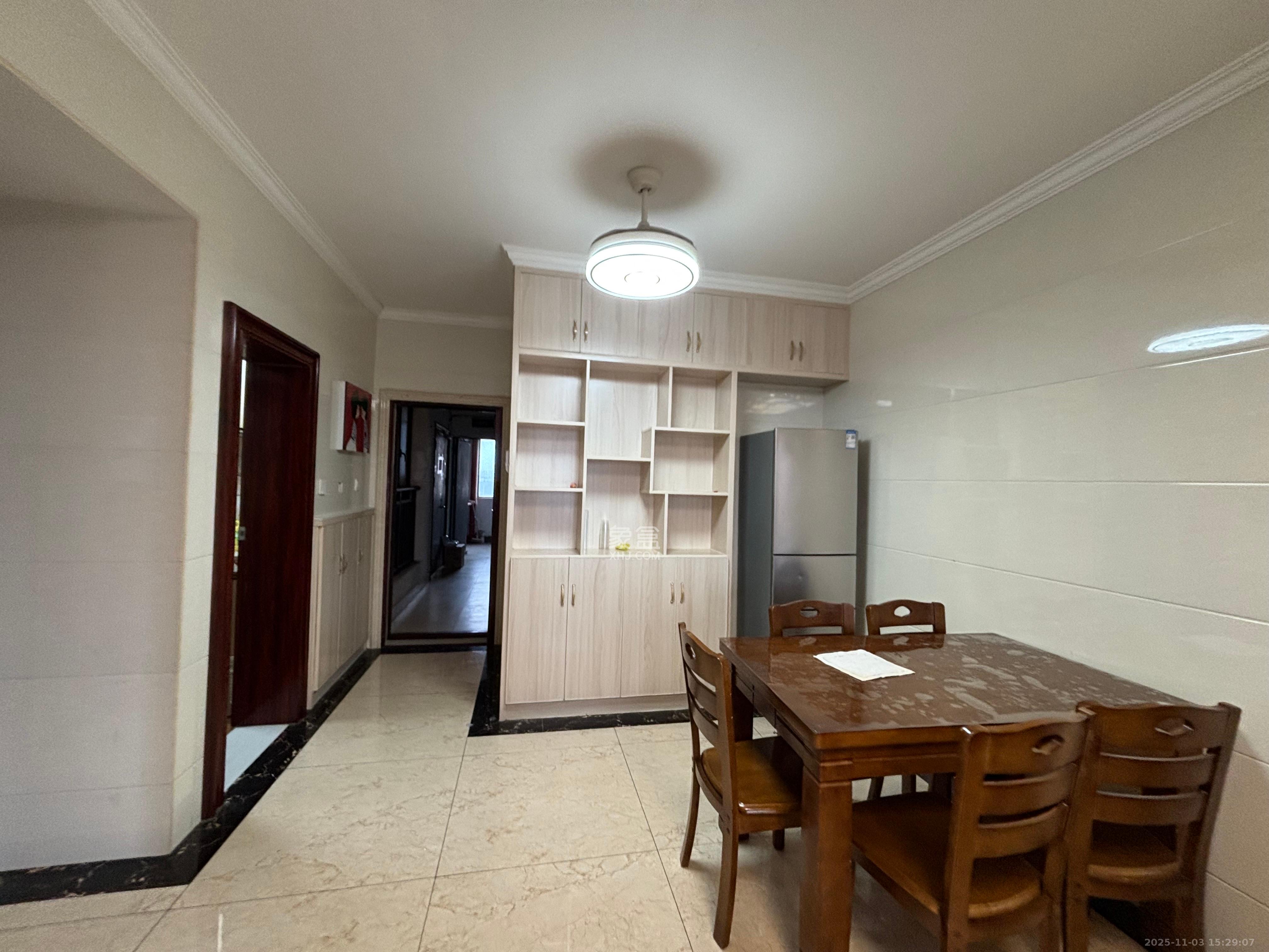 东宜兰园 2室1厅1卫 2100.0元/月 东宜兰园 2室1厅1卫 2100.0元/月室内图