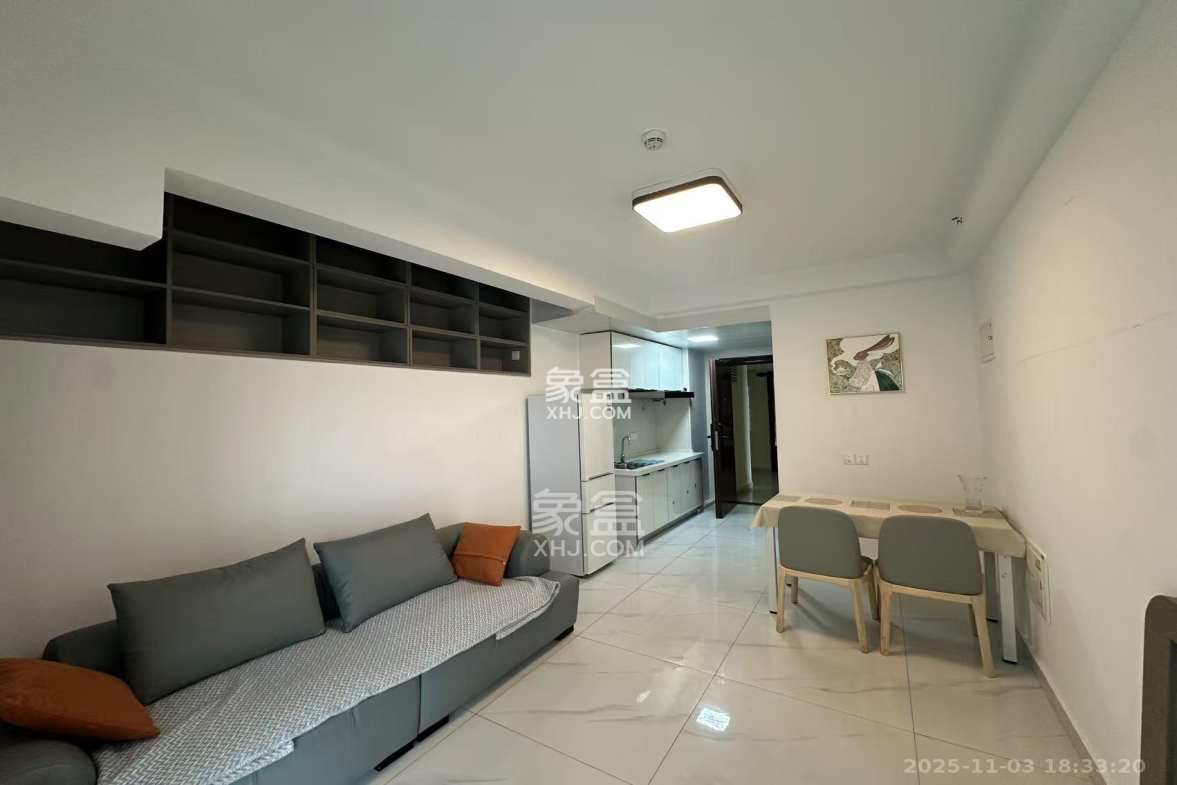 碧桂园城市之光 1室1厅1卫 2200.0元/月 碧桂园城市之光 1室1厅1卫 2200.0元/月室内图