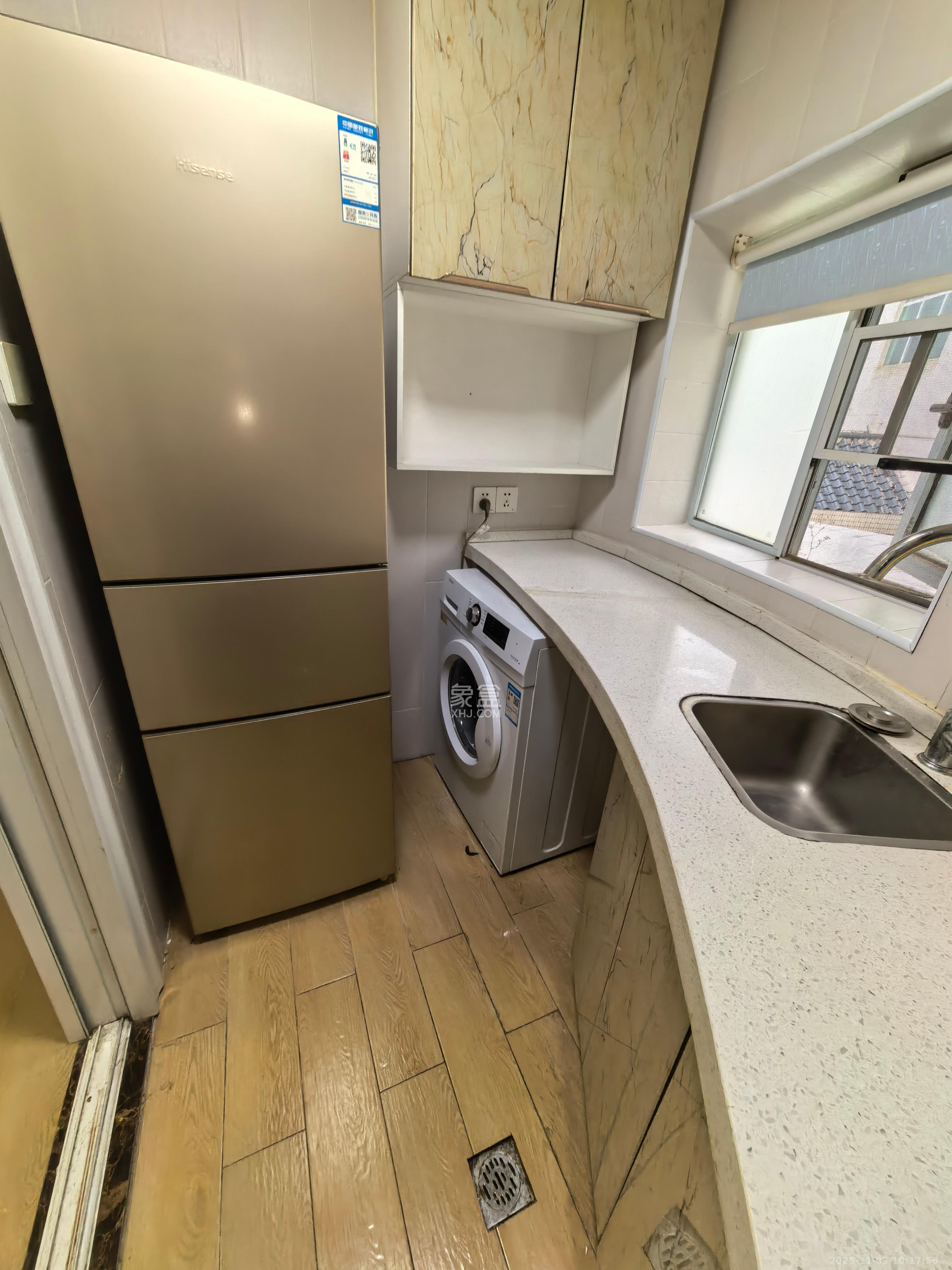 左岸春天 1室1厅1卫 1000.0元/月 左岸春天 1室1厅1卫 1000.0元/月室内图