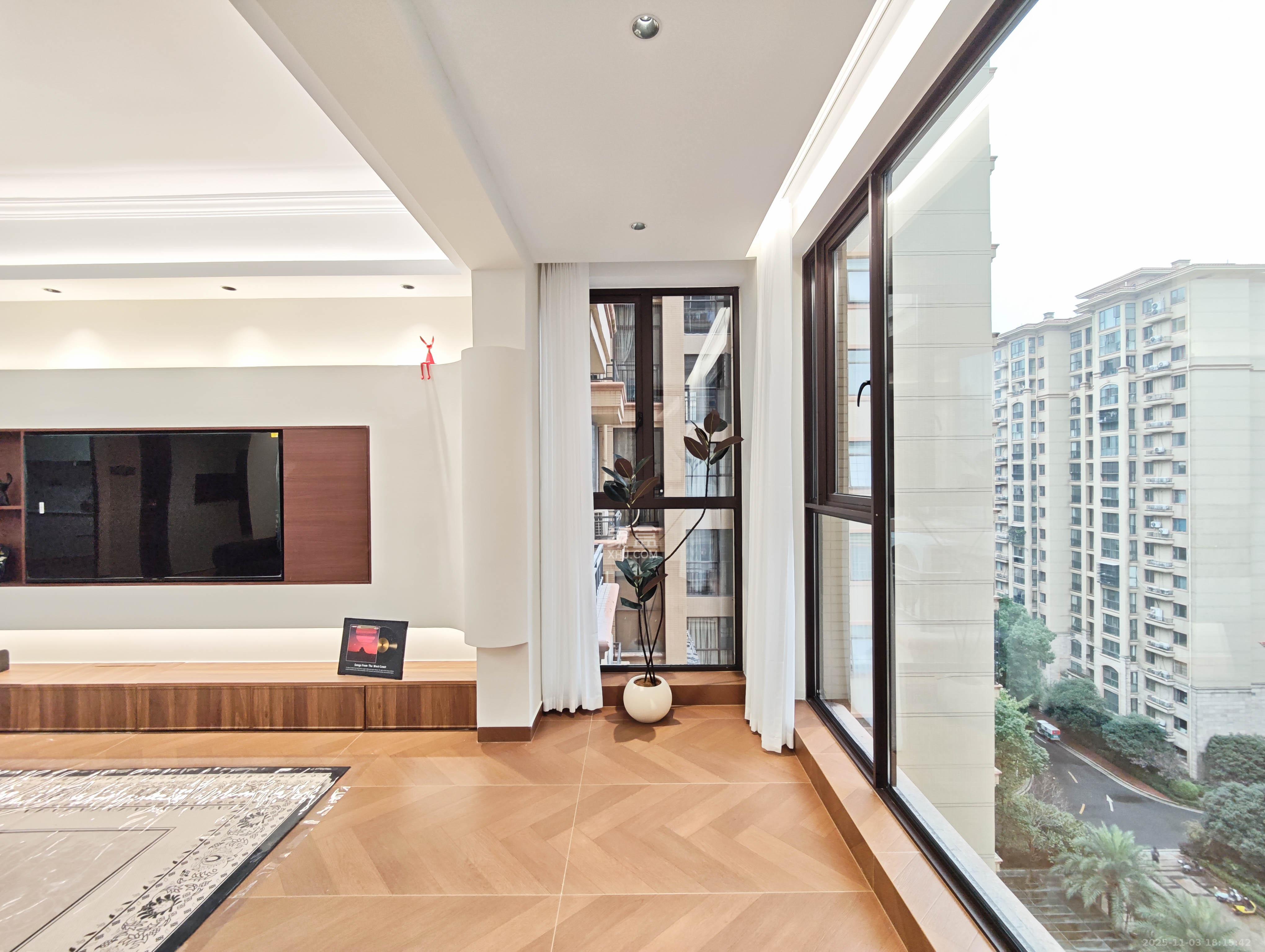 宏聚地中海  3室2厅2卫    109.8万其他