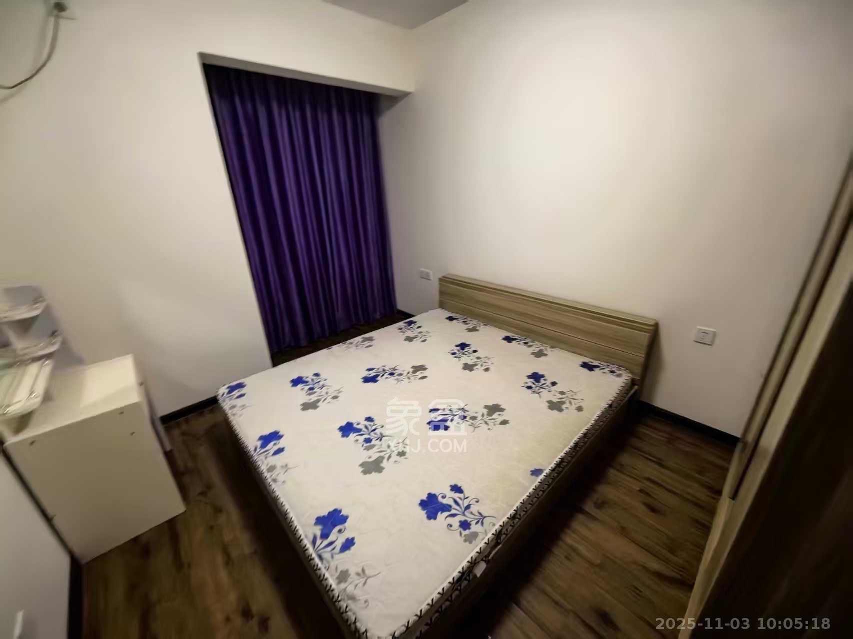 建发中央公园(建发美地) 3室2厅1卫 2300.0元/月 建发中央公园(建发美地) 3室2厅1卫 2300.0元/月室内图