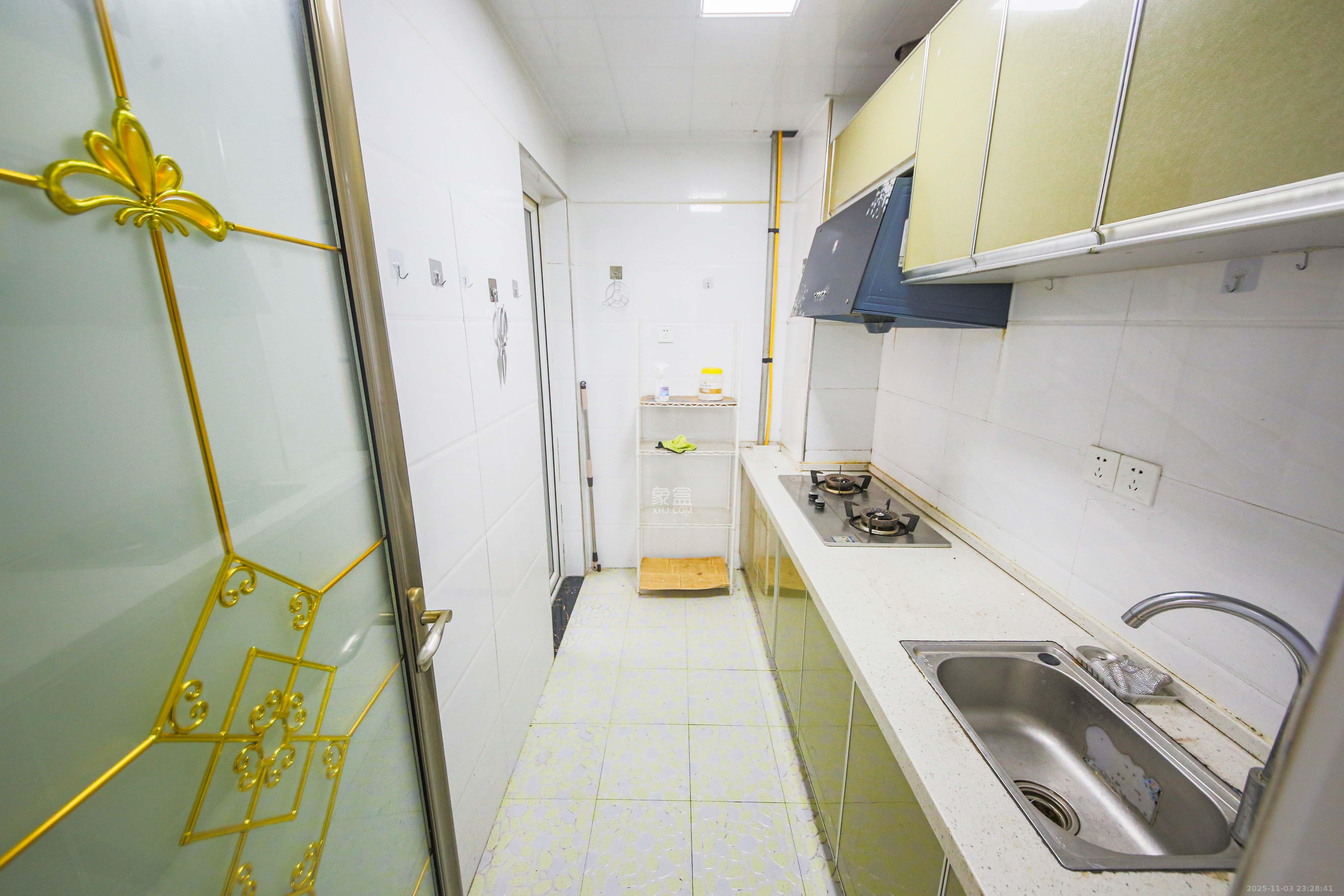 长城雅苑  1室1厅1卫    55.0万厨房