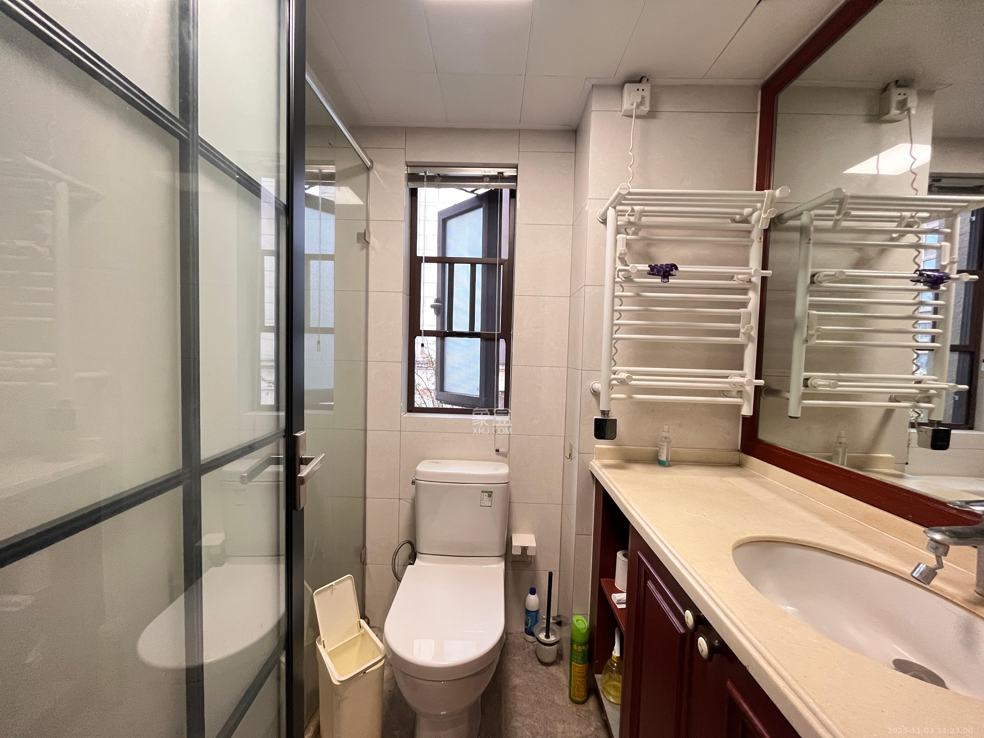 中海新城熙岸(中信新城五期) 3室2厅2卫 3000.0元/月 中海新城熙岸(中信新城五期) 3室2厅2卫 3000.0元/月室内图