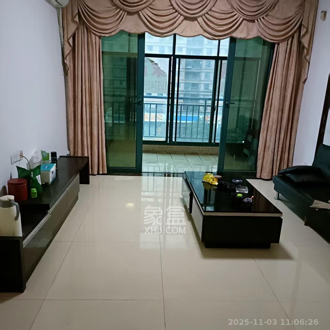 恒大名都  3室2厅1卫    1500.0元/月