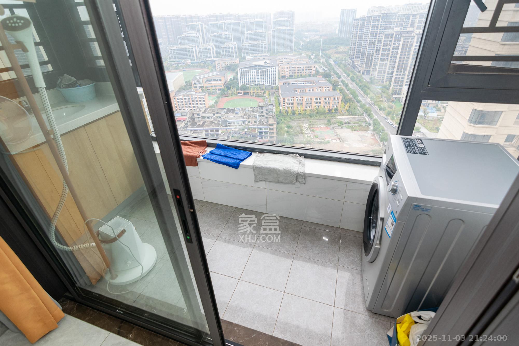 润和山水郡  4室2厅2卫    116.0万阳台