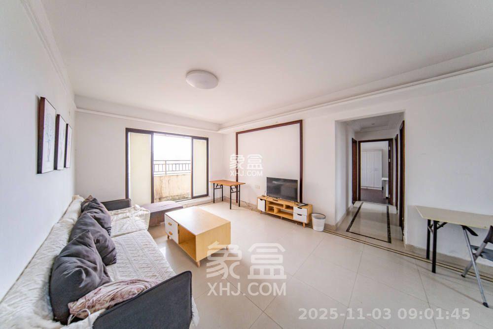 中海国际三期  4室2厅2卫    2500.0元/月室内图