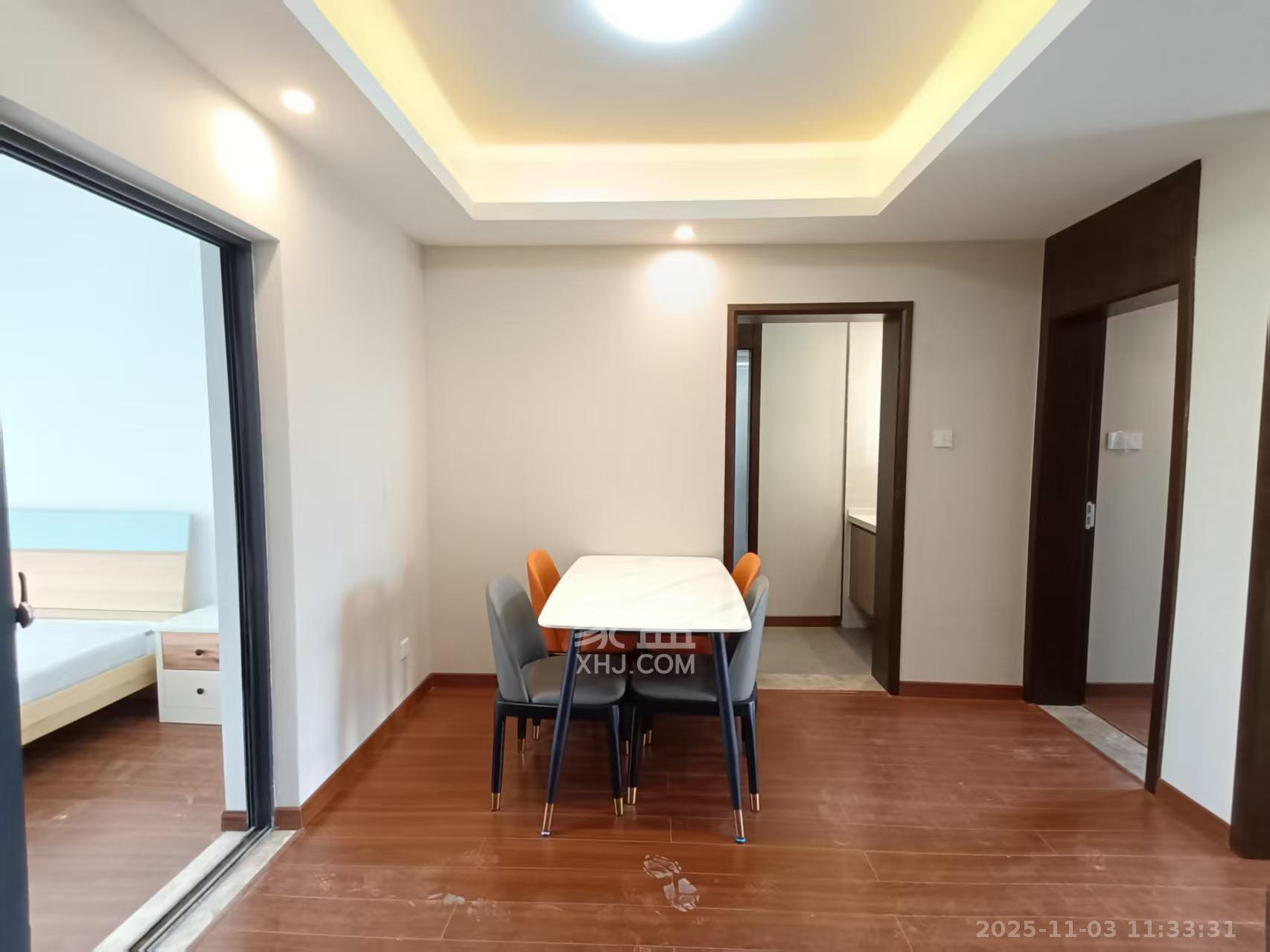 荣泰广场  3室2厅2卫    2800.0元/月室内图