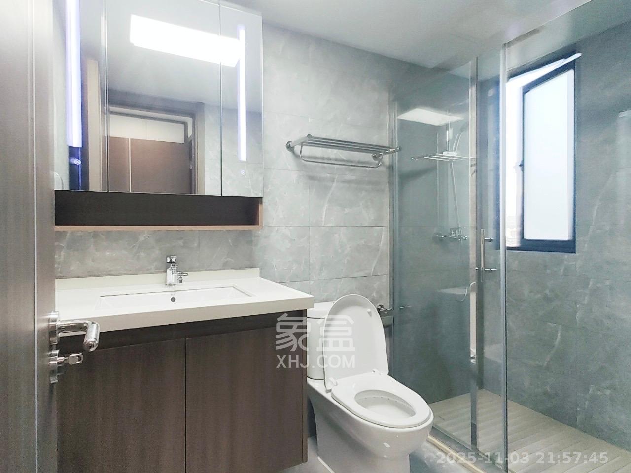 振业悦江府 3室2厅2卫 6200.0元/月 振业悦江府 3室2厅2卫 6200.0元/月室内图