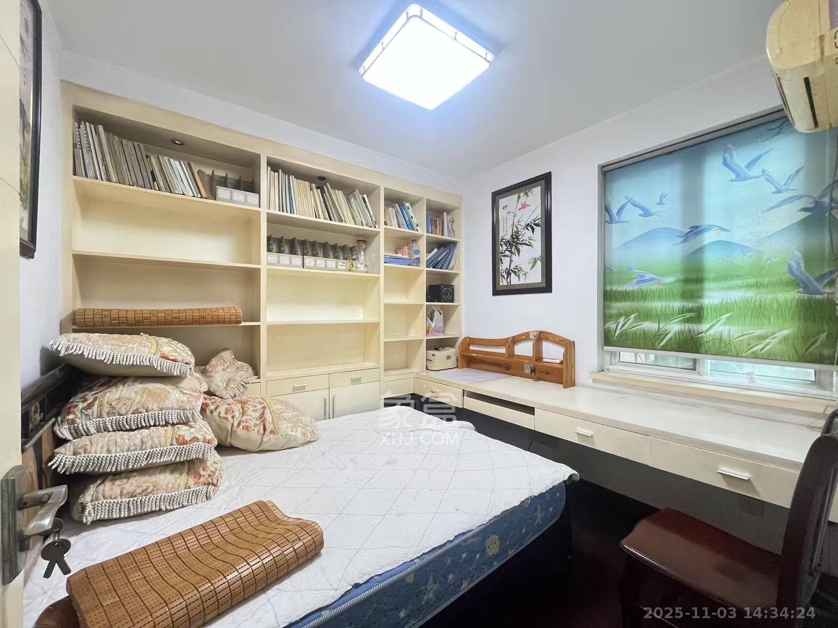 恩瑞麓山名园(龙王港小区) 3室2厅2卫 2400.0元/月 恩瑞麓山名园(龙王港小区) 3室2厅2卫 2400.0元/月室内图