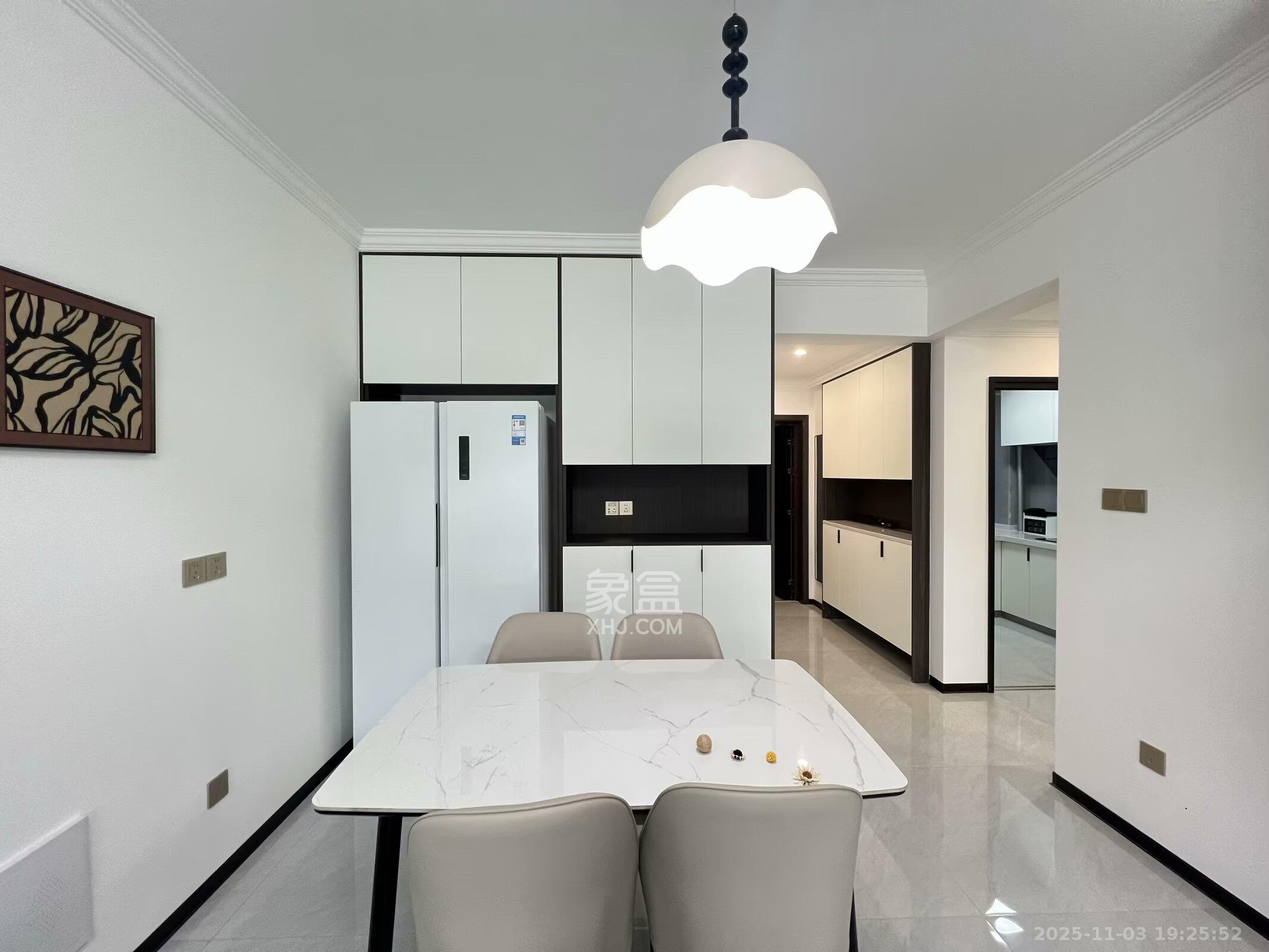 嘉雨东苑  2室1厅1卫    2900.0元/月室内图