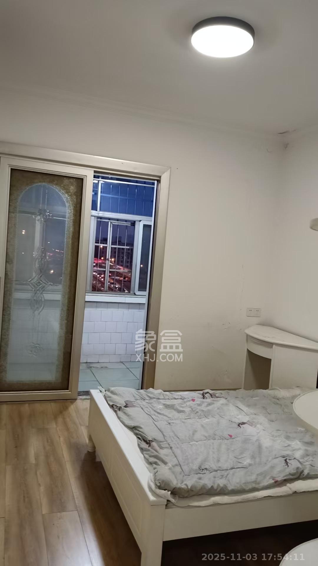 天心物业  2室1厅1卫    1750.0元/月室内图