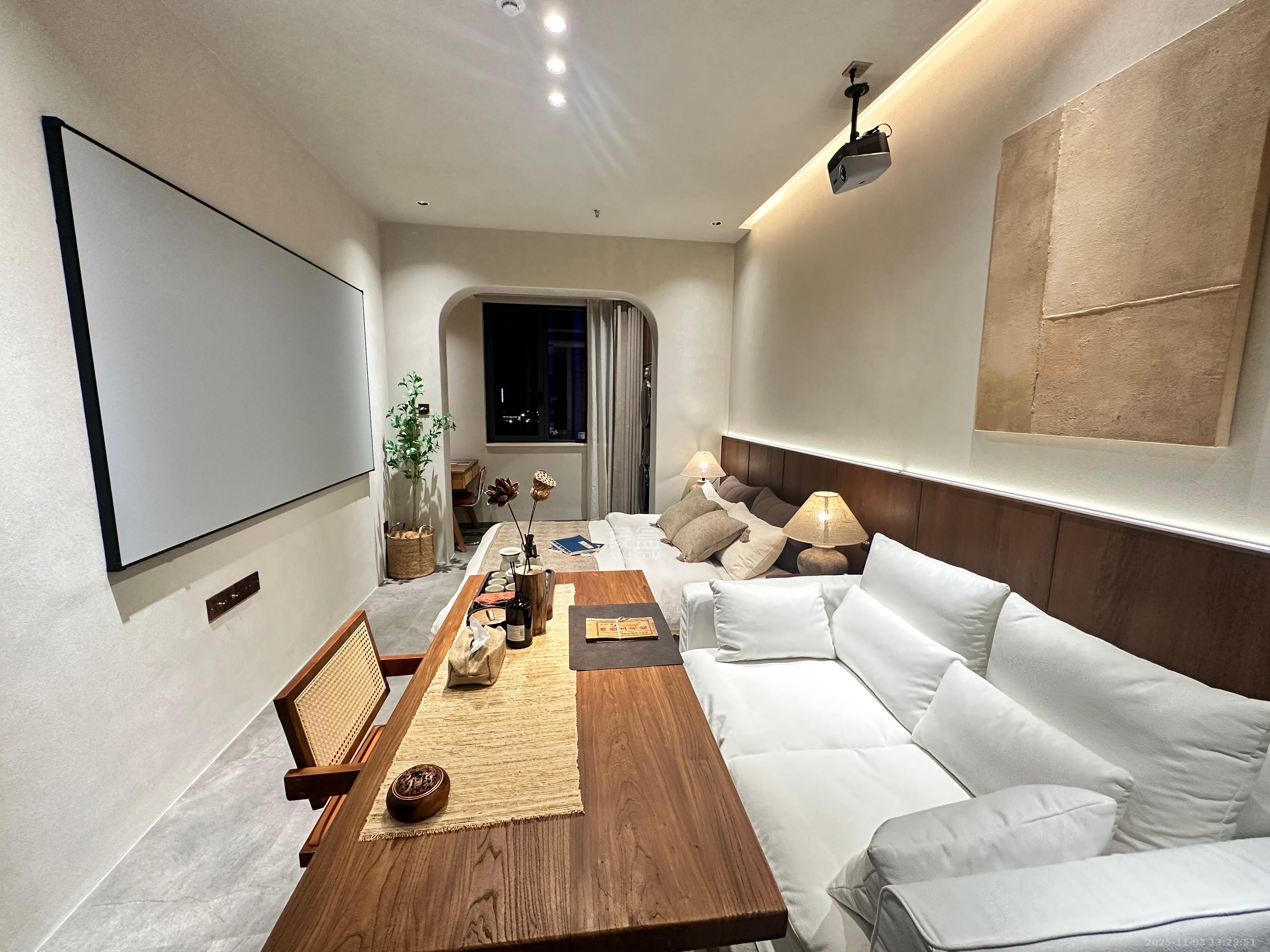 中建信和城  1室1厅1卫    2500.0元/月室内图