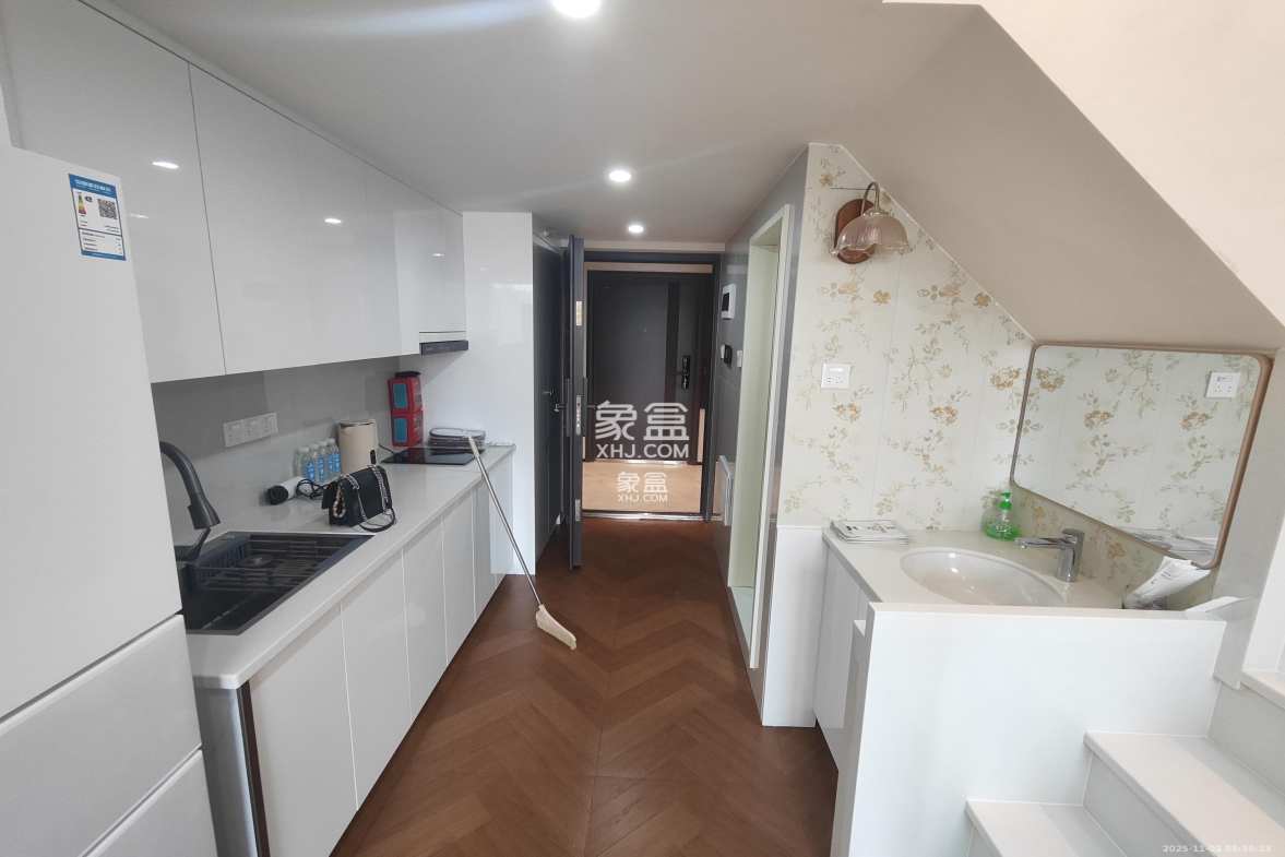 建发养云 1室1厅1卫 2800.0元/月 建发养云 1室1厅1卫 2800.0元/月室内图