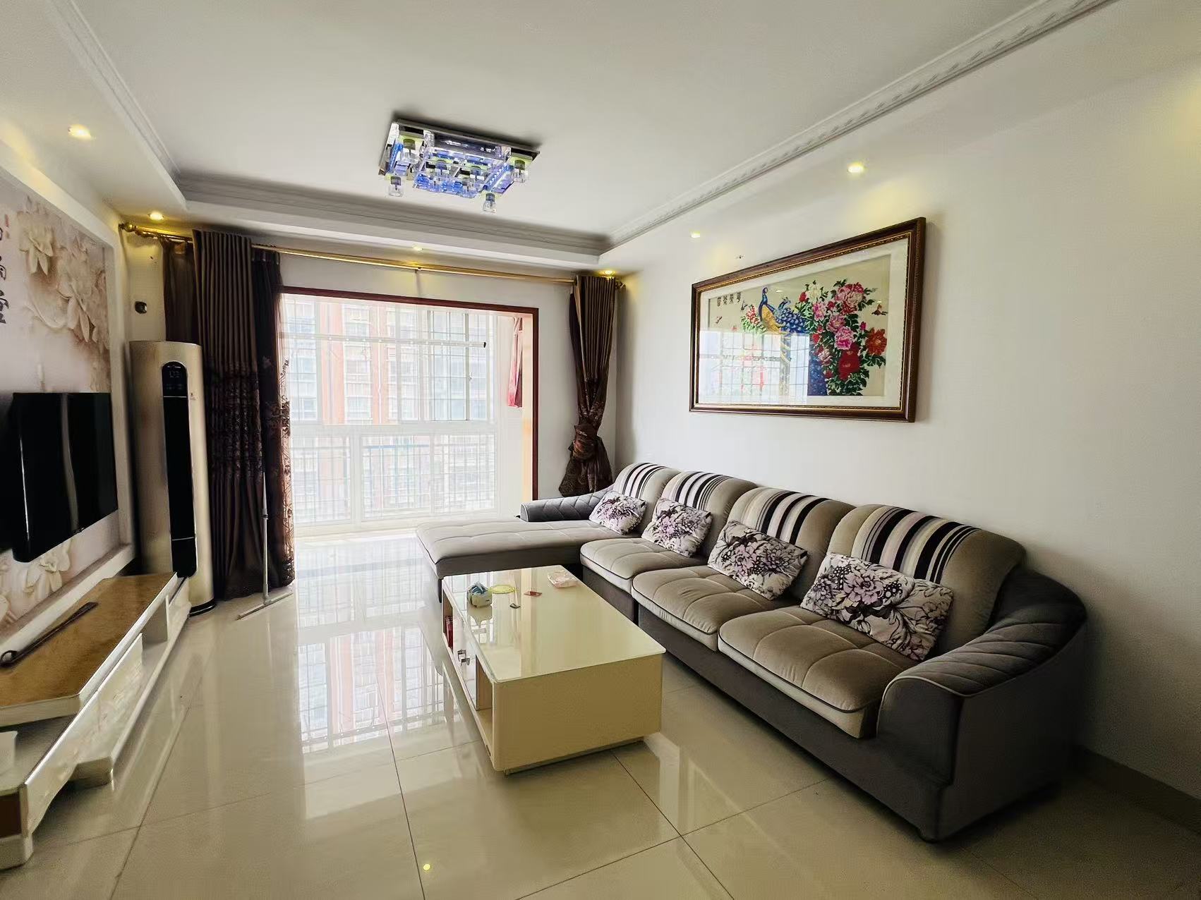 学府花园(文苑瑞景) 2室2厅1卫 1200.0元/月 学府花园(文苑瑞景) 2室2厅1卫 1200.0元/月室内图