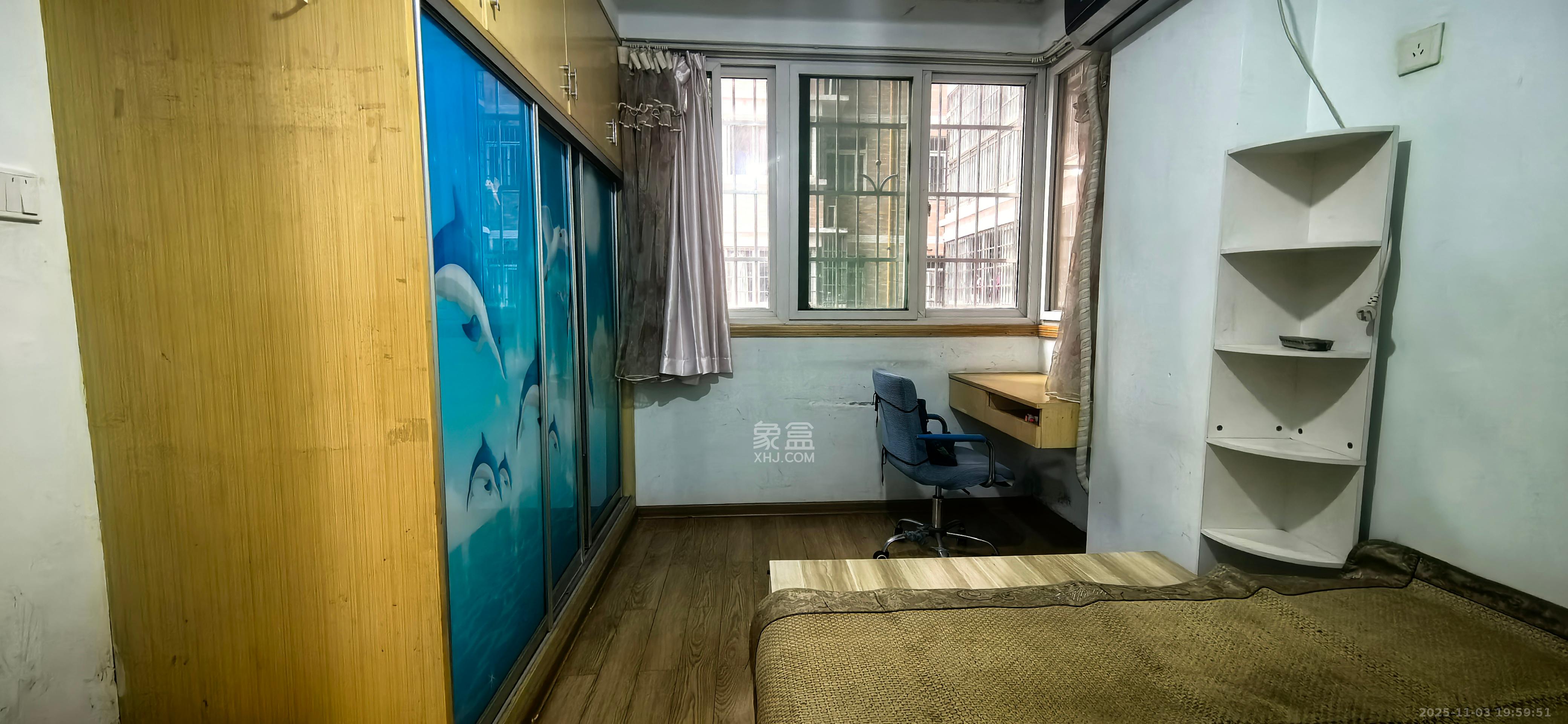 星城国际  2室2厅1卫    1400.0元/月室内图