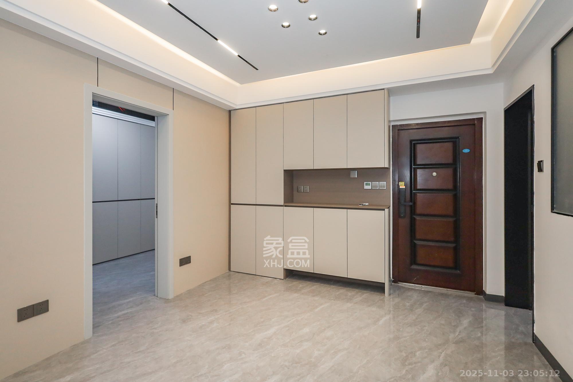 当代滨江MOMA  3室2厅2卫    132.0万其他