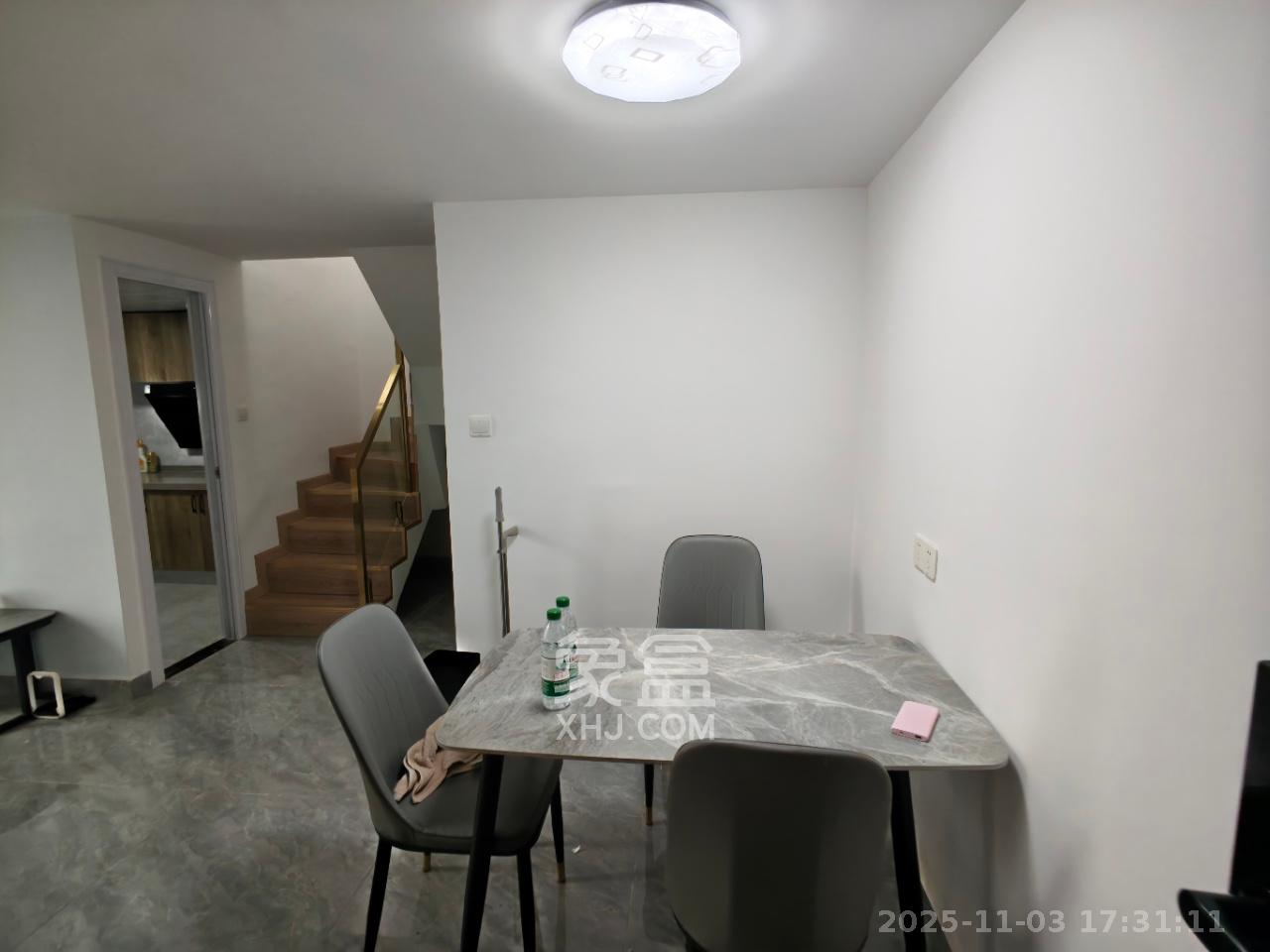 恒大上林苑 2室1厅1卫 1800.0元/月 恒大上林苑 2室1厅1卫 1800.0元/月室内图