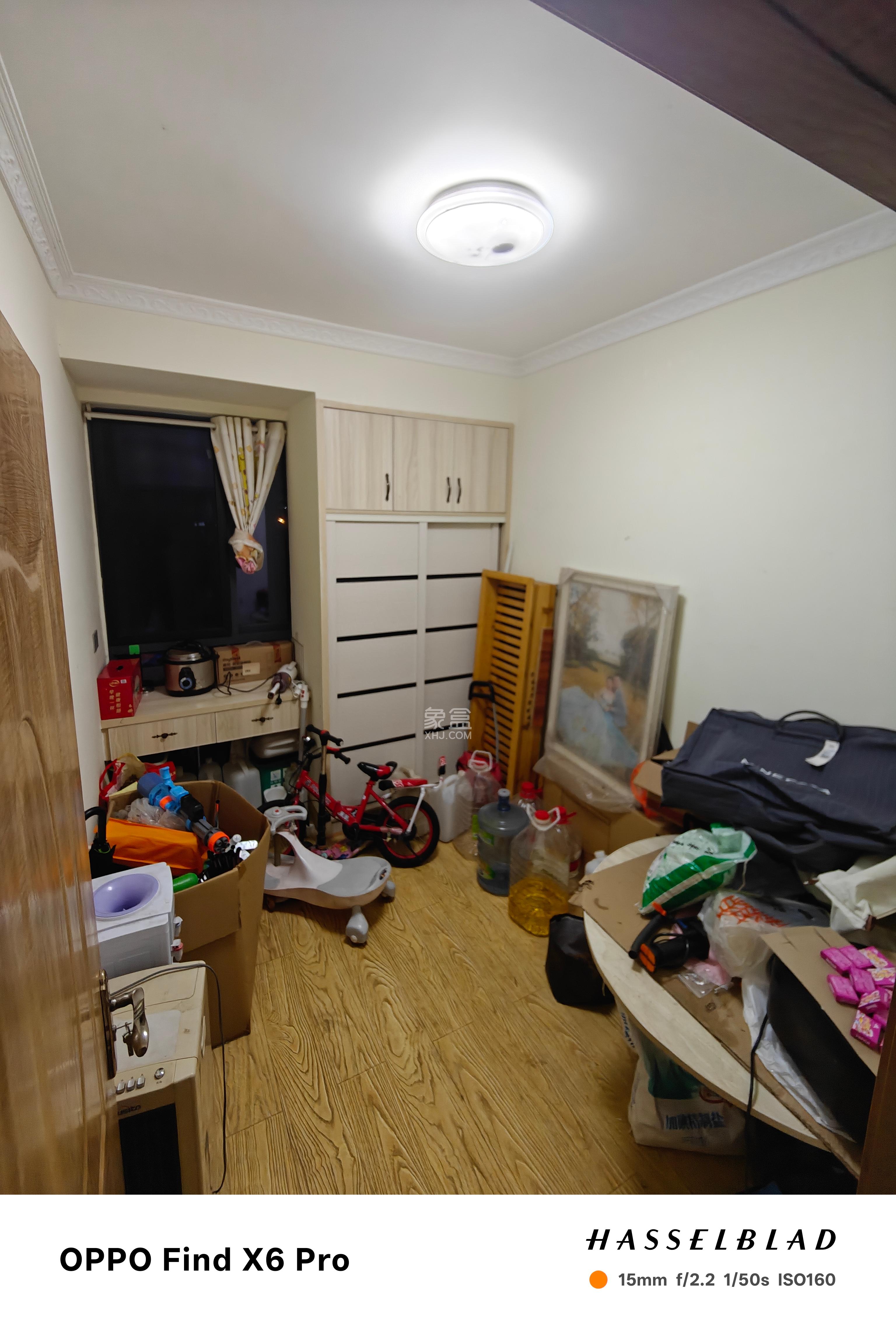 华侨假日中心（晟华苑）  4室2厅2卫    2800.0元/月室内图