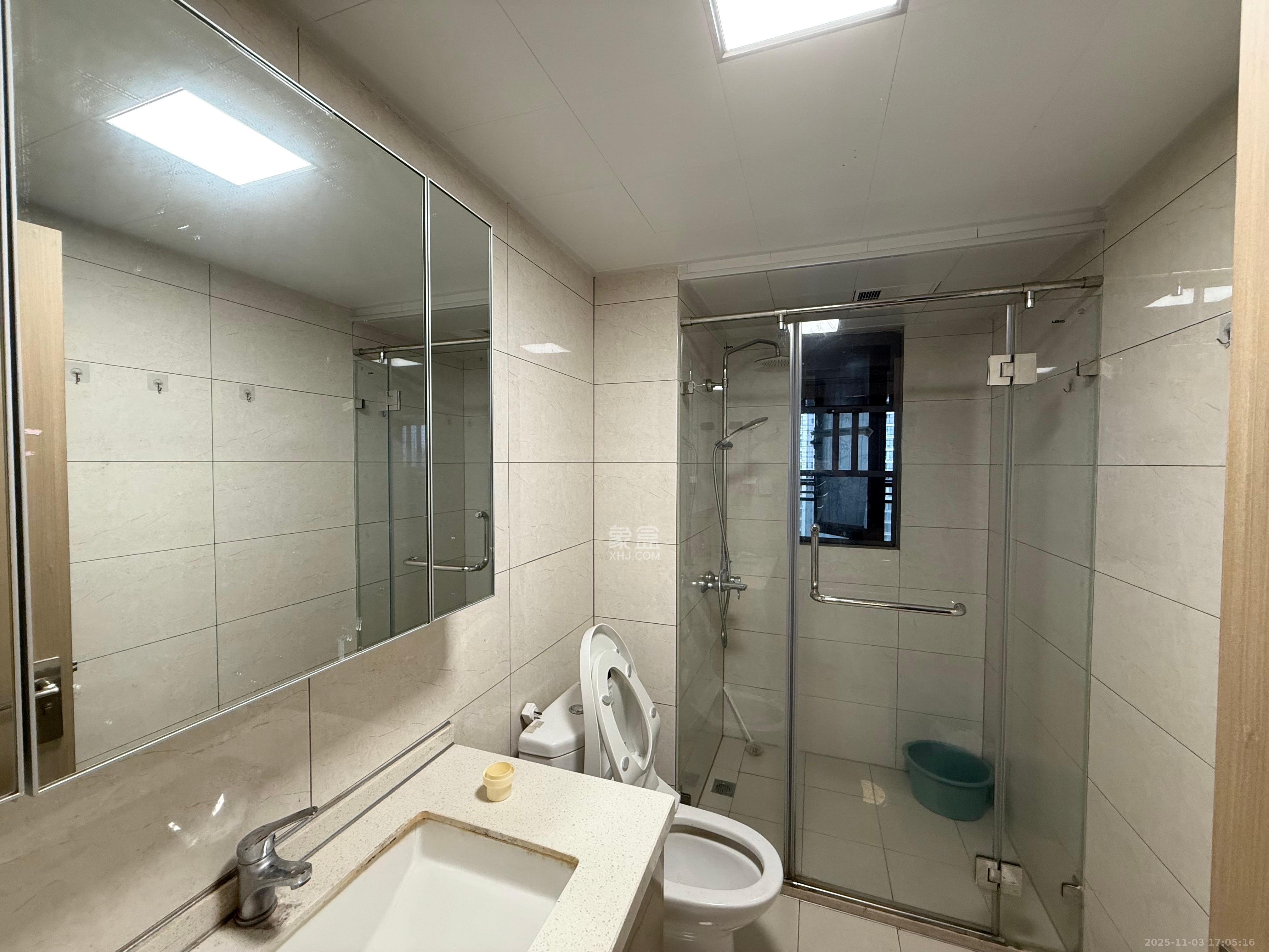 长沙高铁吾悦广场  3室2厅2卫    3300.0元/月室内图