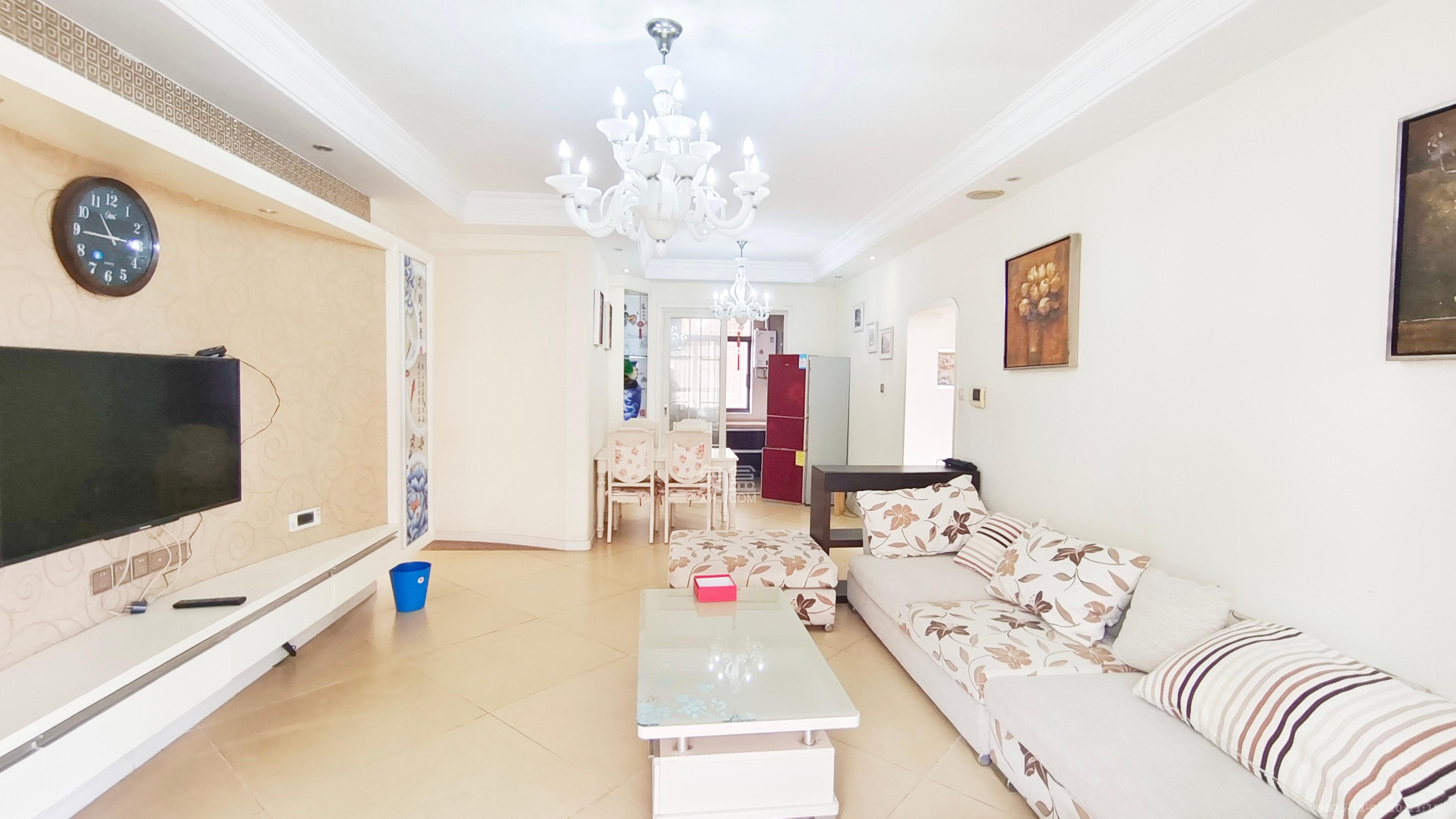 江河双水湾 3室2厅1卫 2400.0元/月 江河双水湾 3室2厅1卫 2400.0元/月室内图