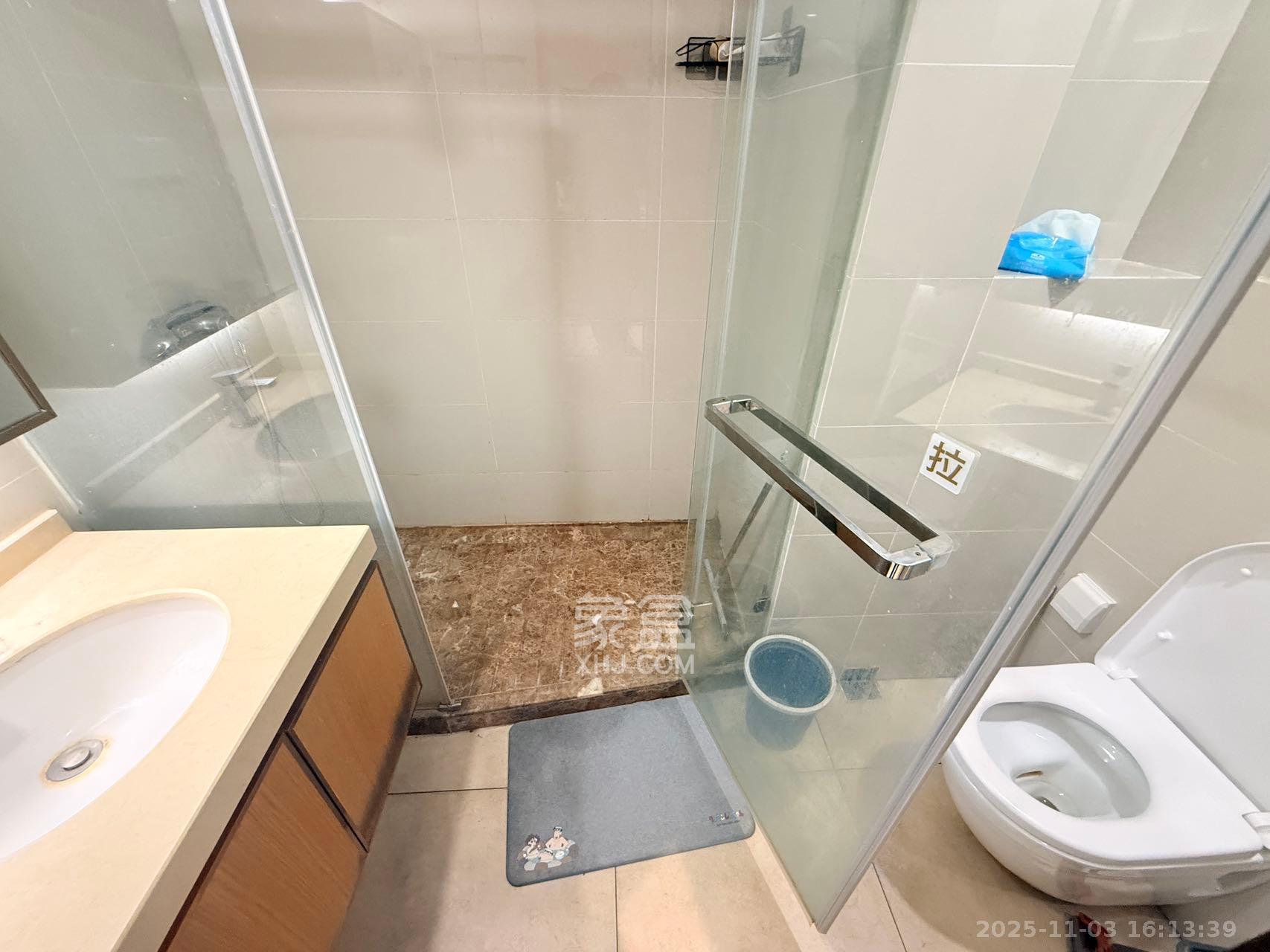 远洋外滩壹号  1室1厅1卫    2300.0元/月室内图