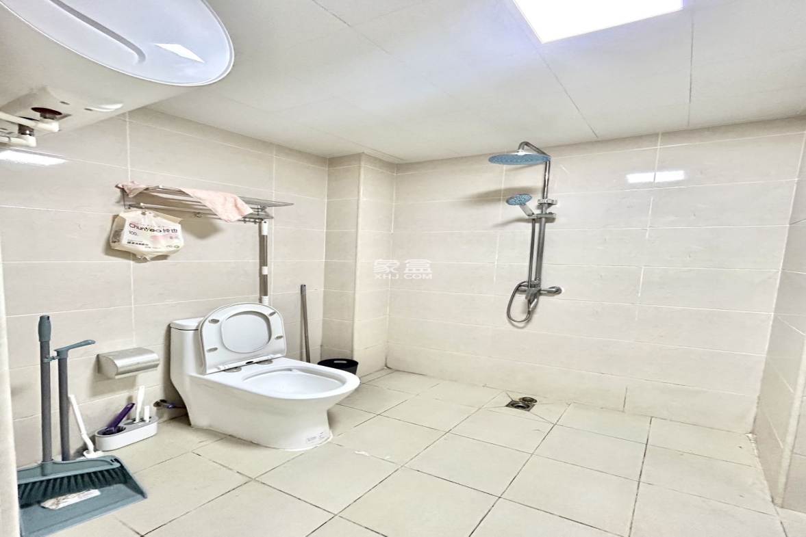 坡巷雅苑 1室0厅1卫 1700.0元/月 坡巷雅苑 1室0厅1卫 1700.0元/月室内图