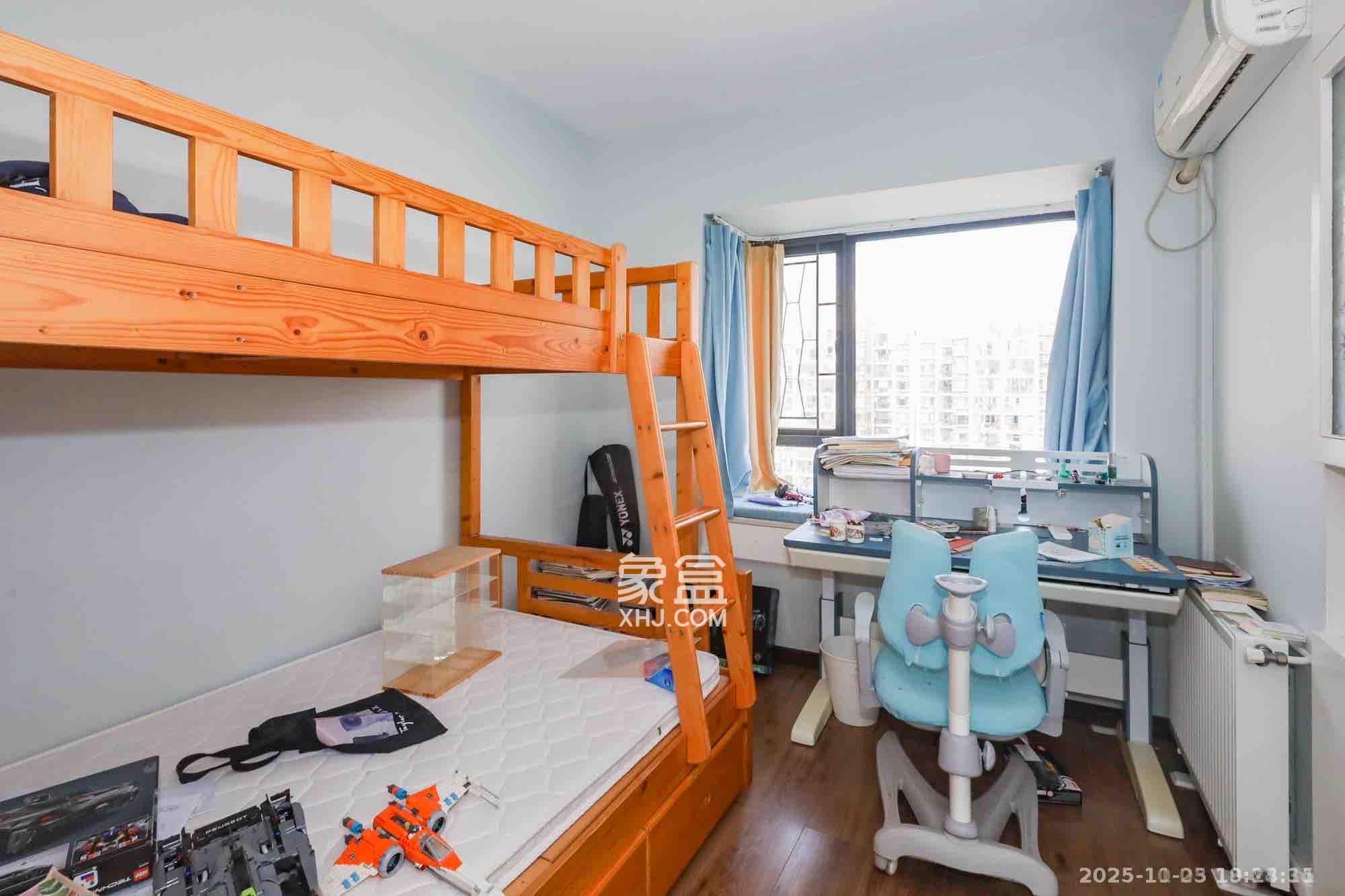 钰龙天下一期  3室2厅2卫    3500.0元/月室内图