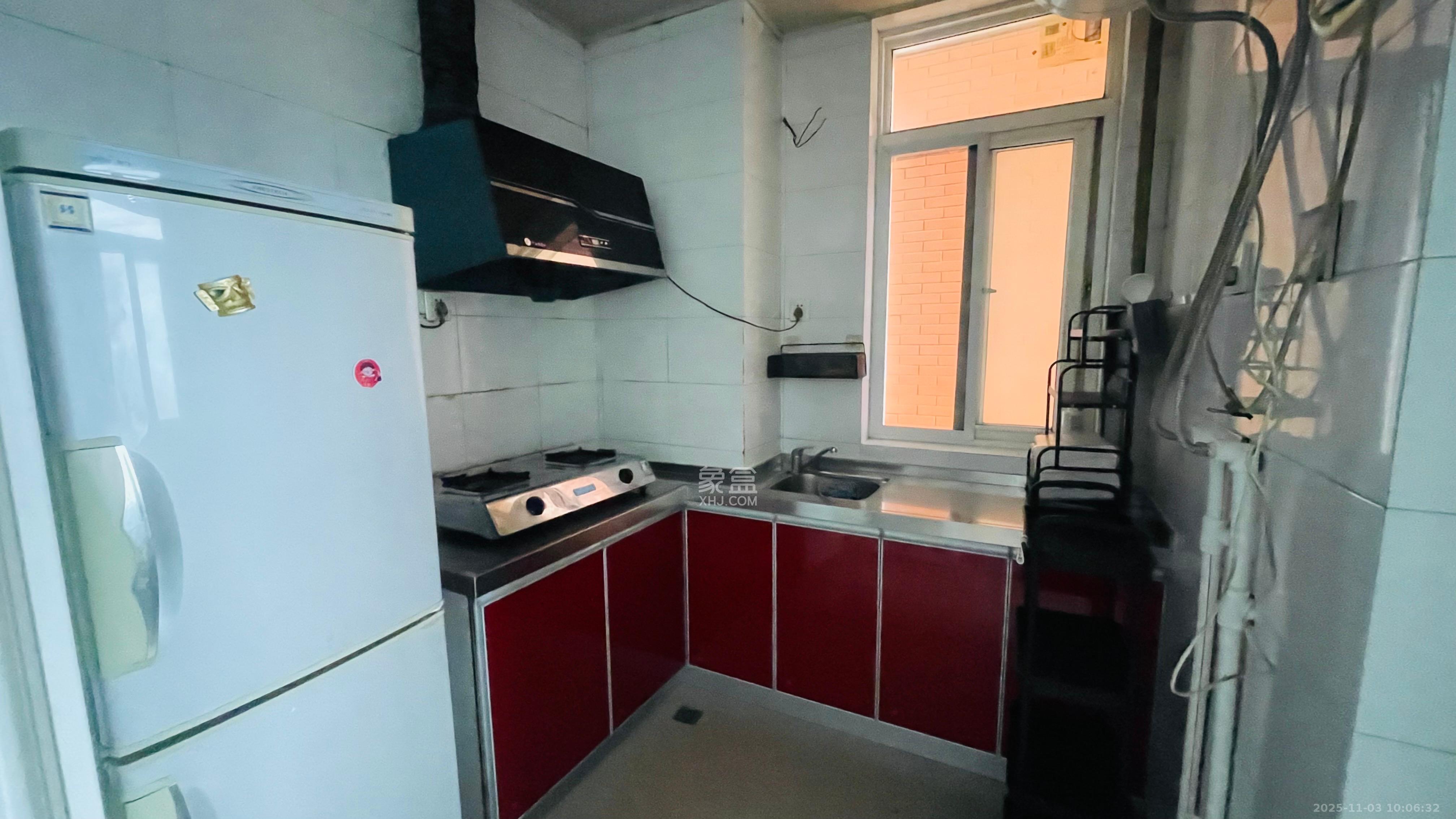 天剑华城 1室1厅1卫 1400.0元/月 天剑华城 1室1厅1卫 1400.0元/月室内图