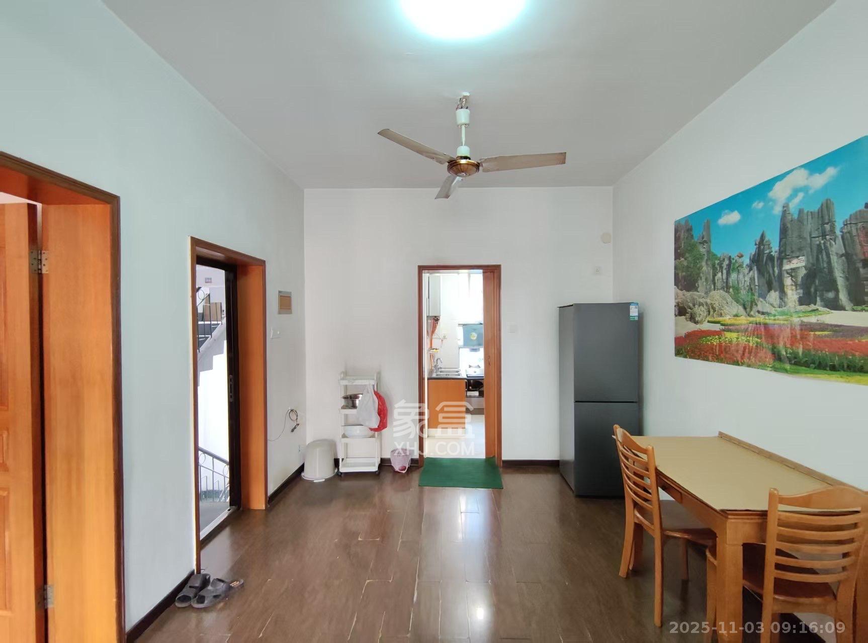 左家塘美印宿舍 1室1厅1卫 1400.0元/月 左家塘美印宿舍 1室1厅1卫 1400.0元/月室内图