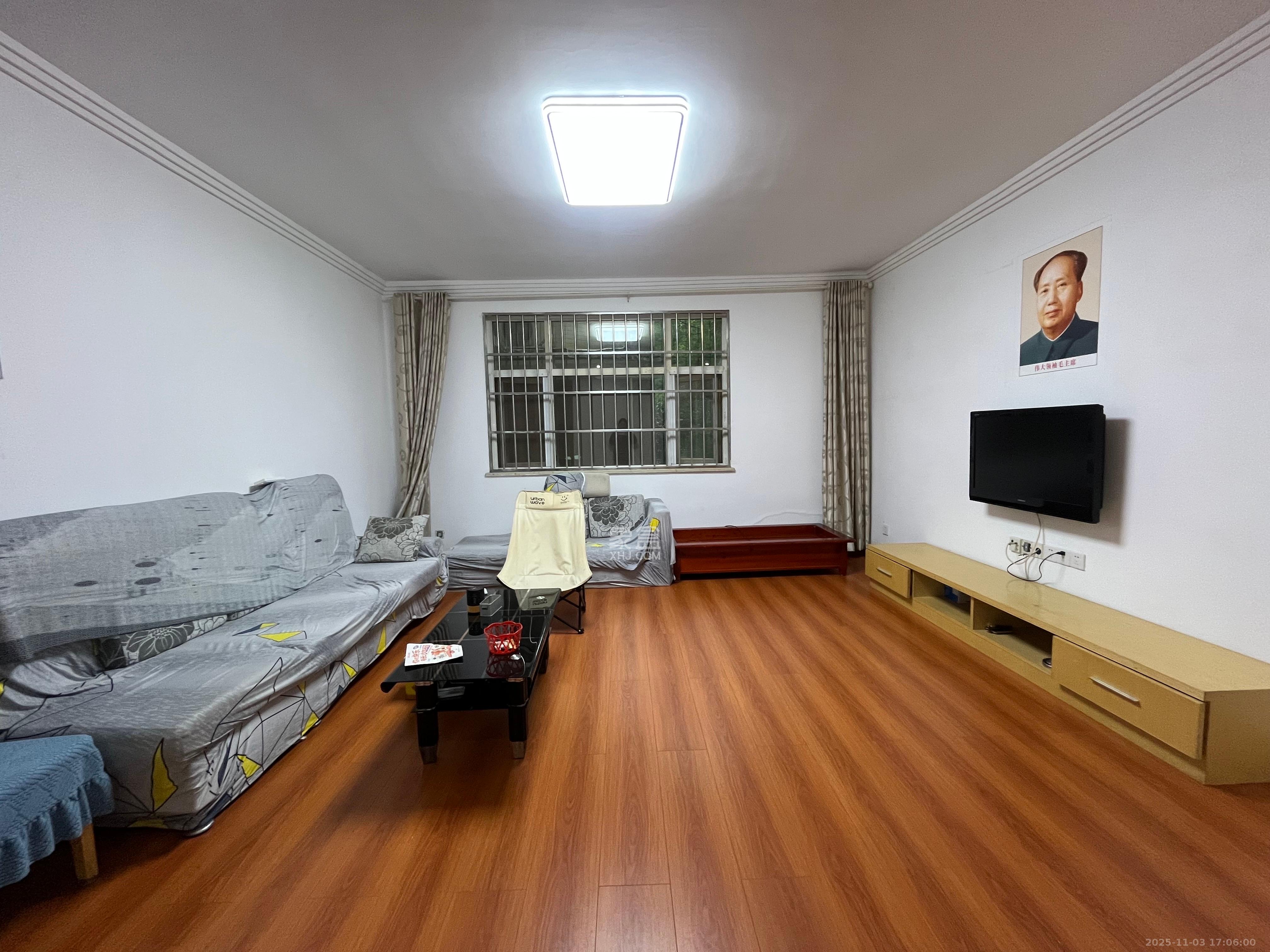 格林星城 3室2厅2卫 2200.0元/月 格林星城 3室2厅2卫 2200.0元/月室内图