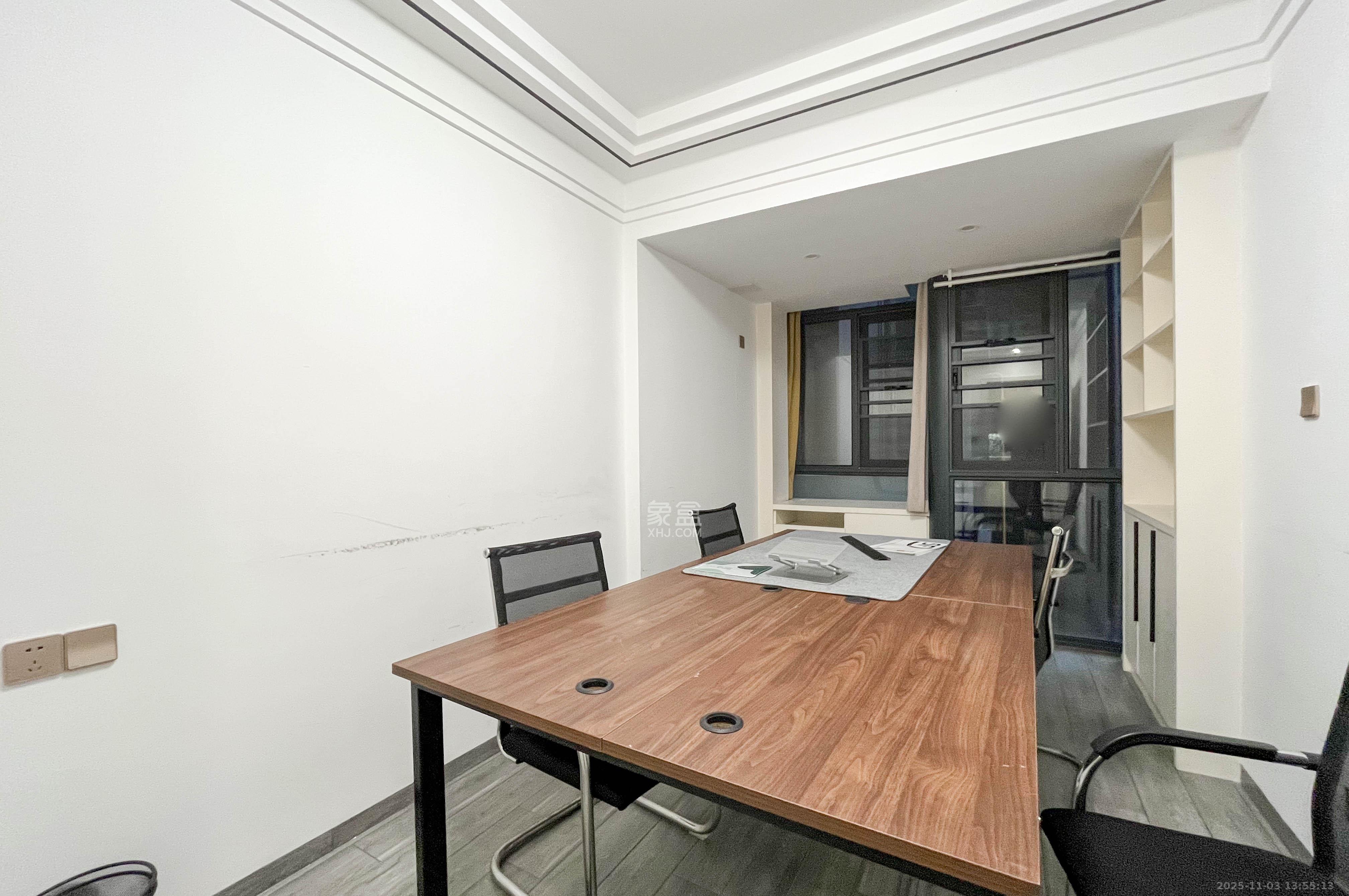 中建梅溪湖中心 4室2厅2卫 155.0万 中建梅溪湖中心 4室2厅2卫 155.0万其他