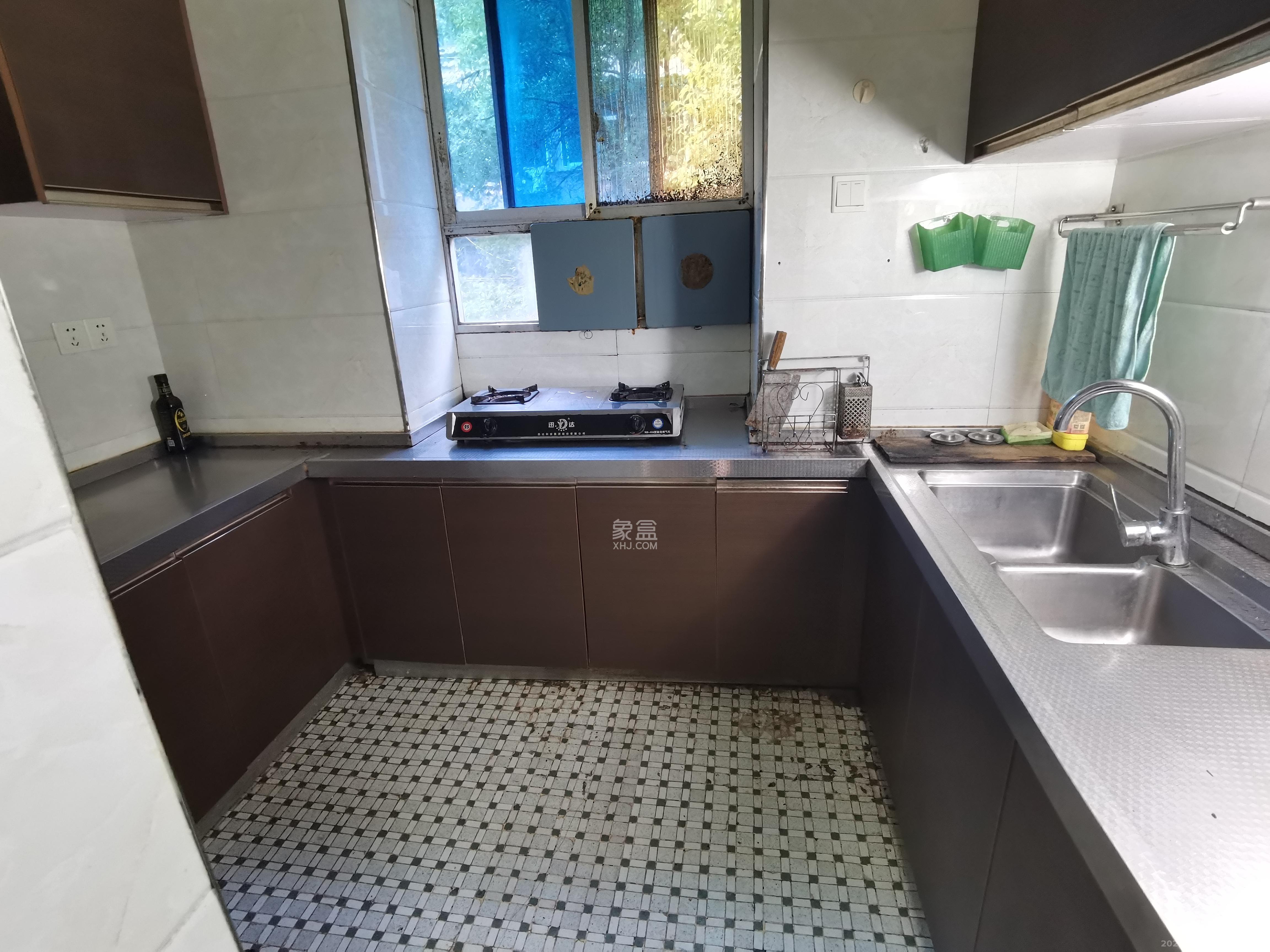 牛婆塘社区 2室1厅1卫 1400.0元/月 牛婆塘社区 2室1厅1卫 1400.0元/月室内图