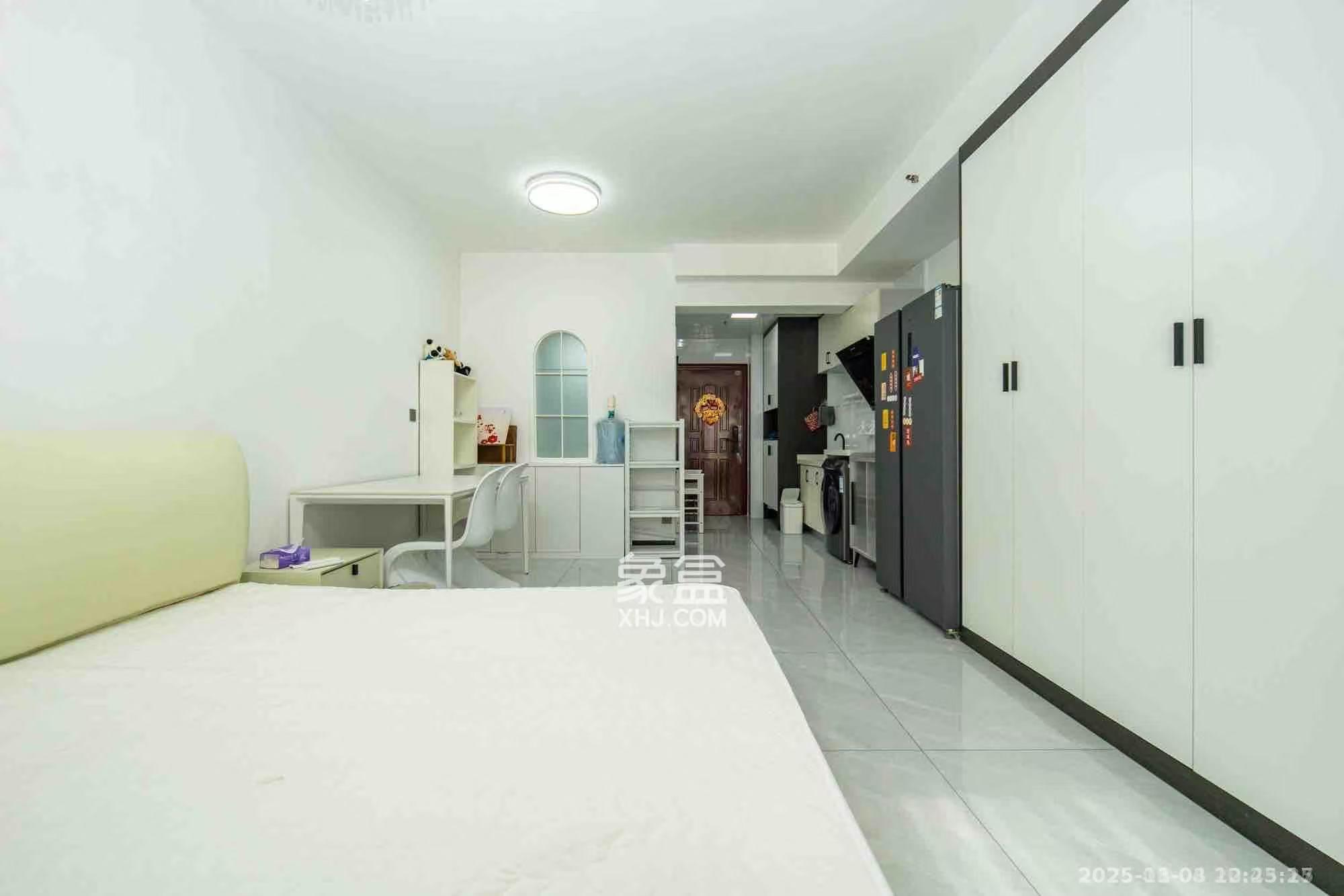 时代星城  1室1厅1卫    1600.0元/月