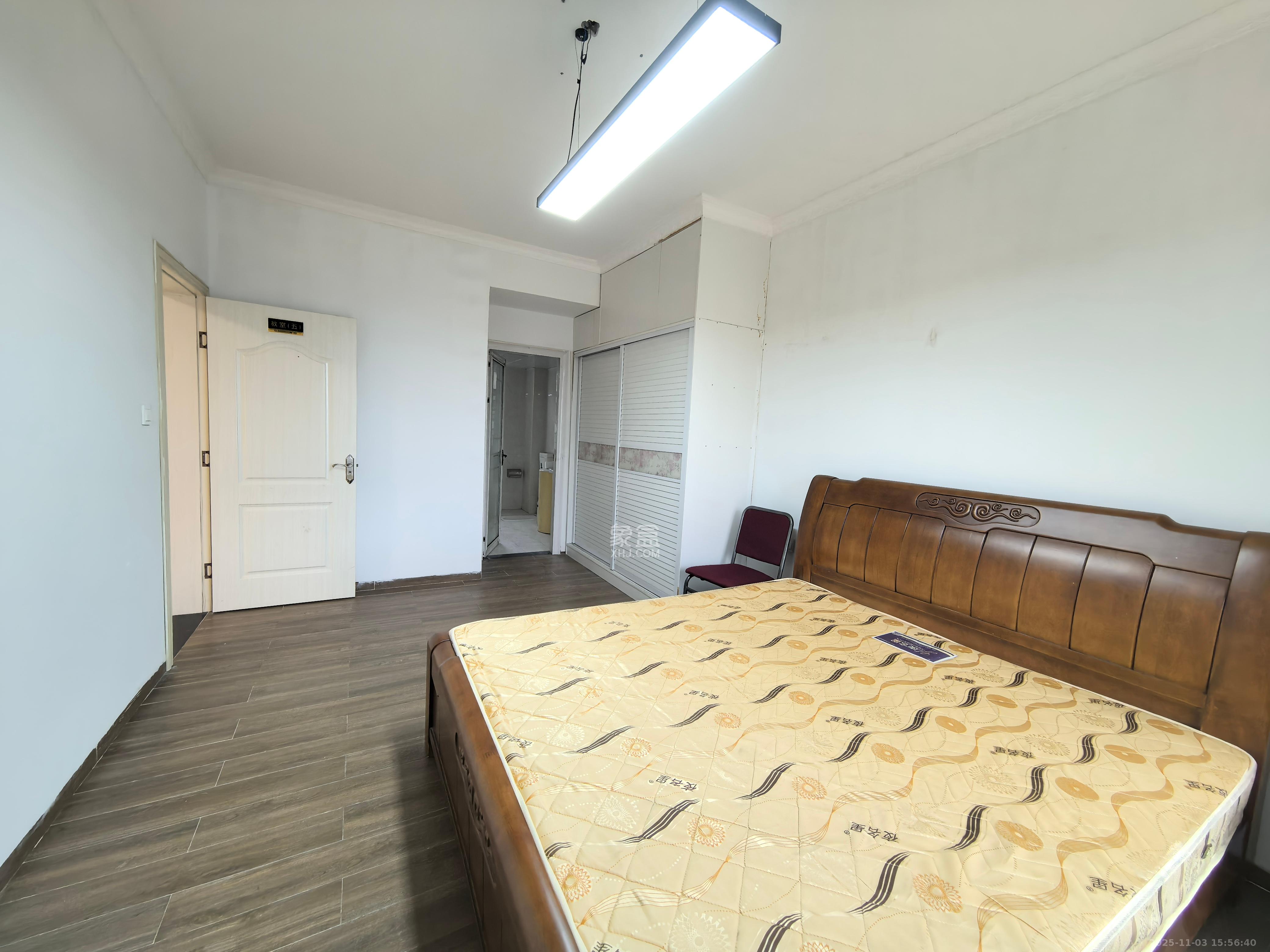 江山帝景雅典  4室2厅2卫    2500.0元/月室内图