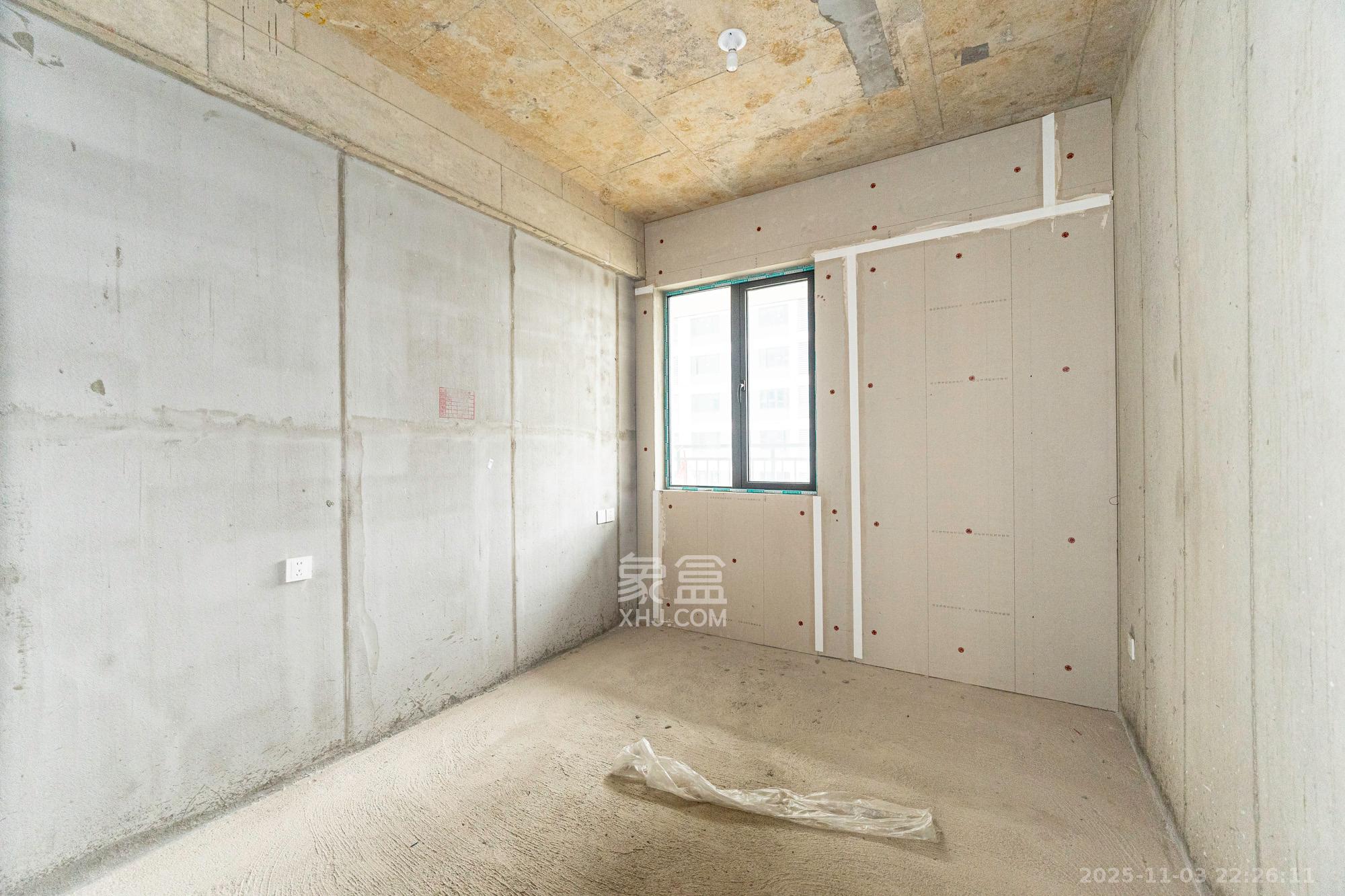 和顺府 4室2厅2卫 120.0万 和顺府 4室2厅2卫 120.0万卧室